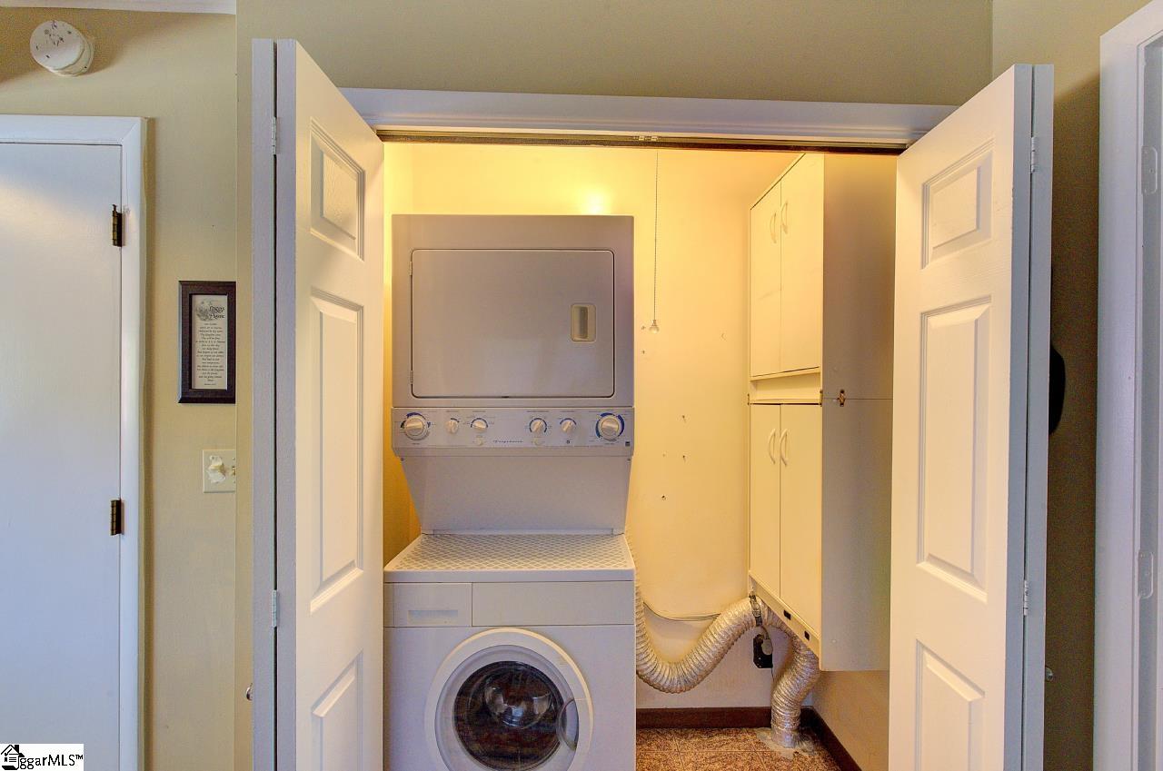 32 Creekside, Greenville, South Carolina image 23