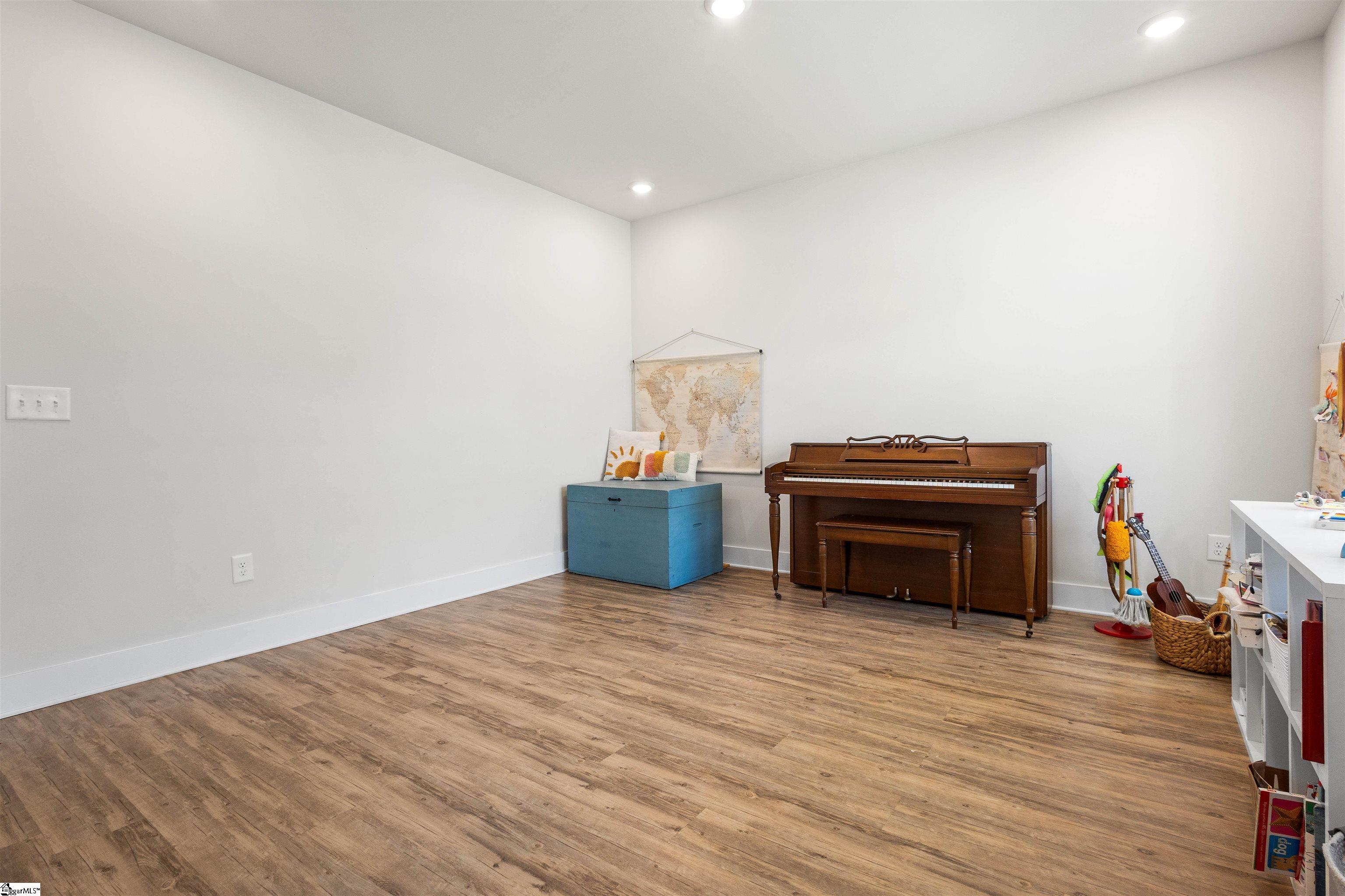 338 Pewter, Simpsonville, South Carolina image 12