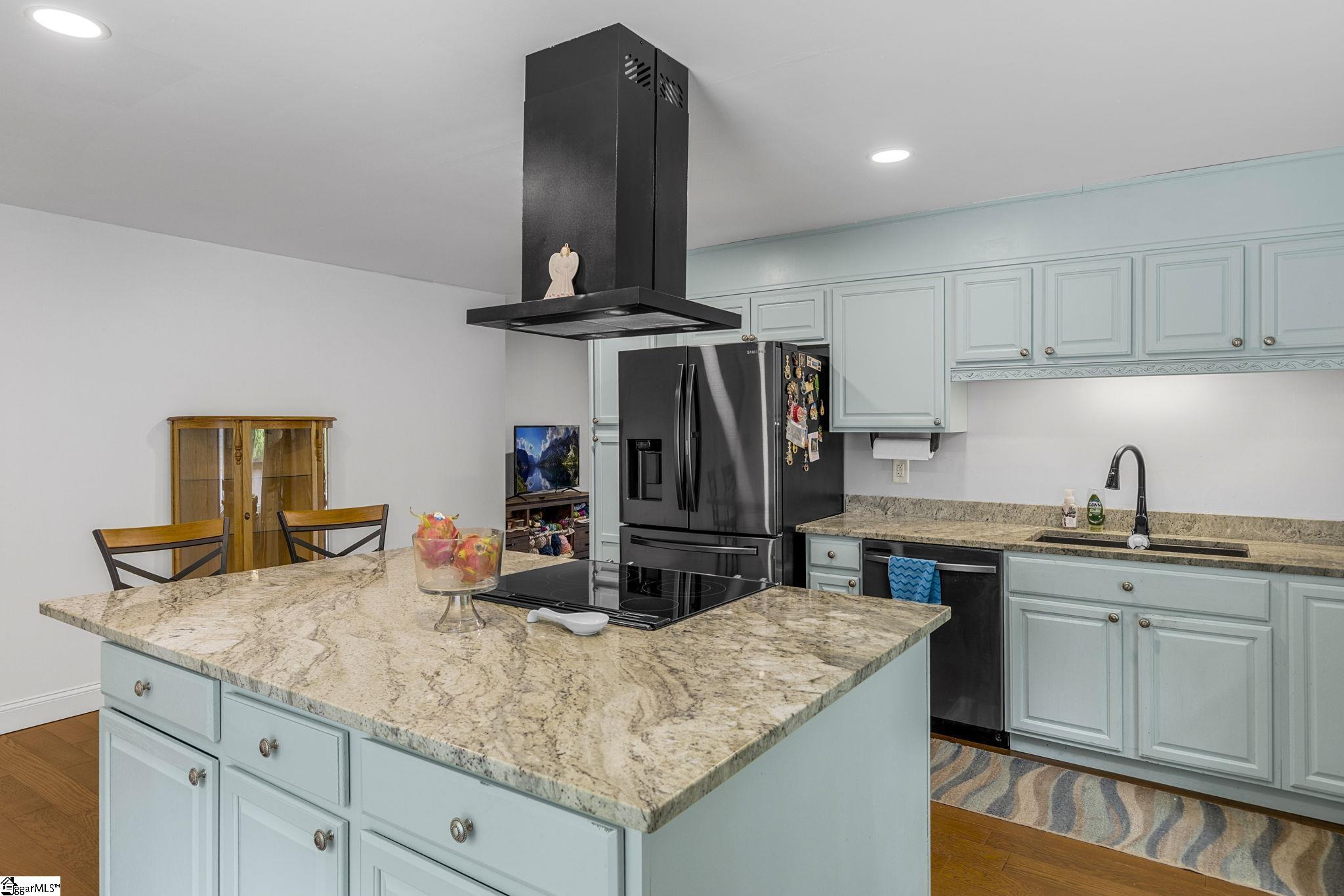 108A Holt, Iva, South Carolina image 10