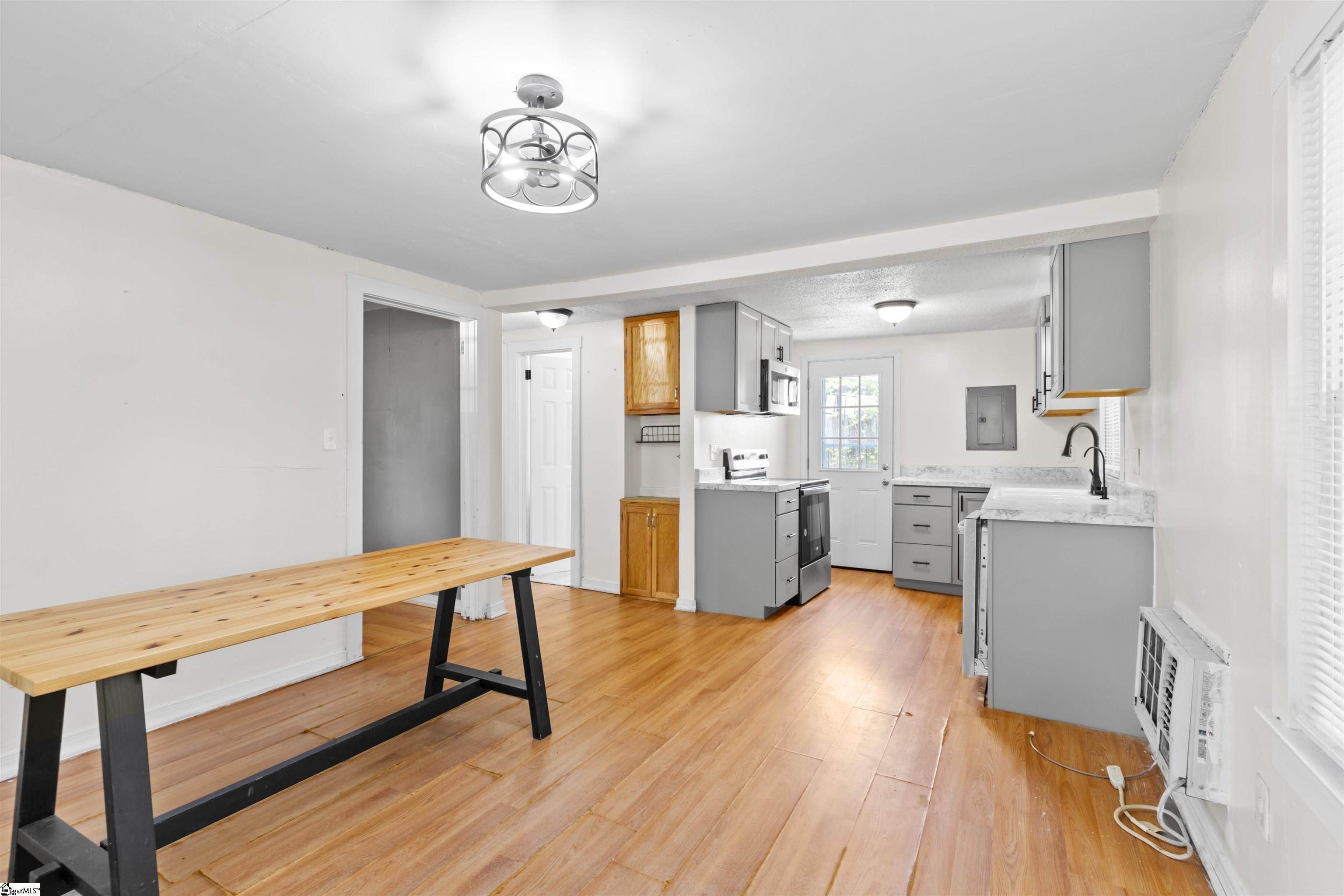 211 Spruce, Greenville, South Carolina image 14