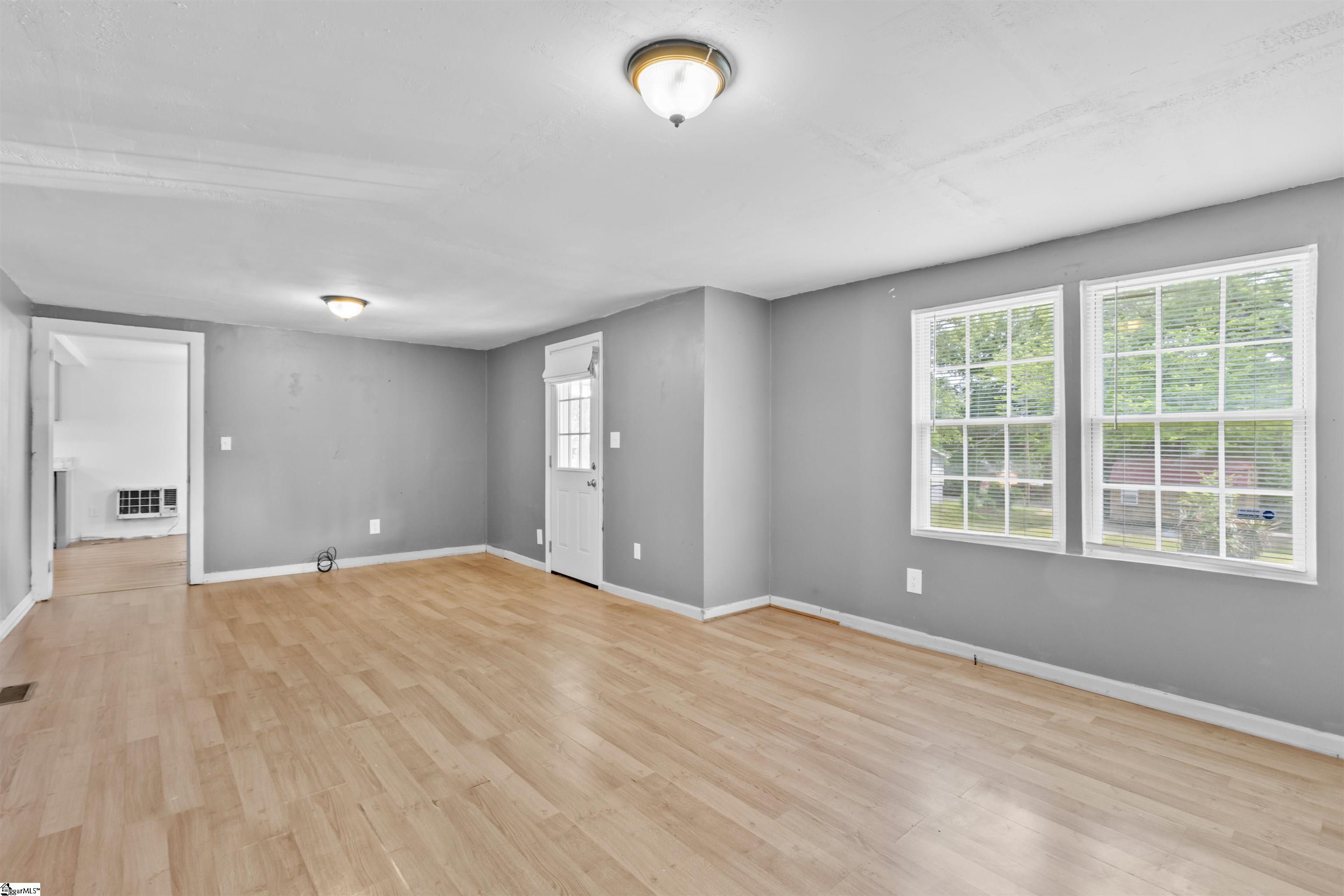 211 Spruce, Greenville, South Carolina image 7