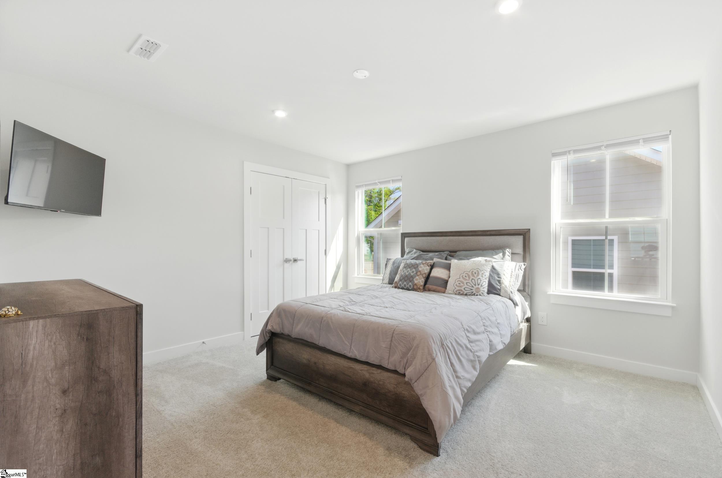 229 Hollythorpe, Fountain Inn, South Carolina image 19
