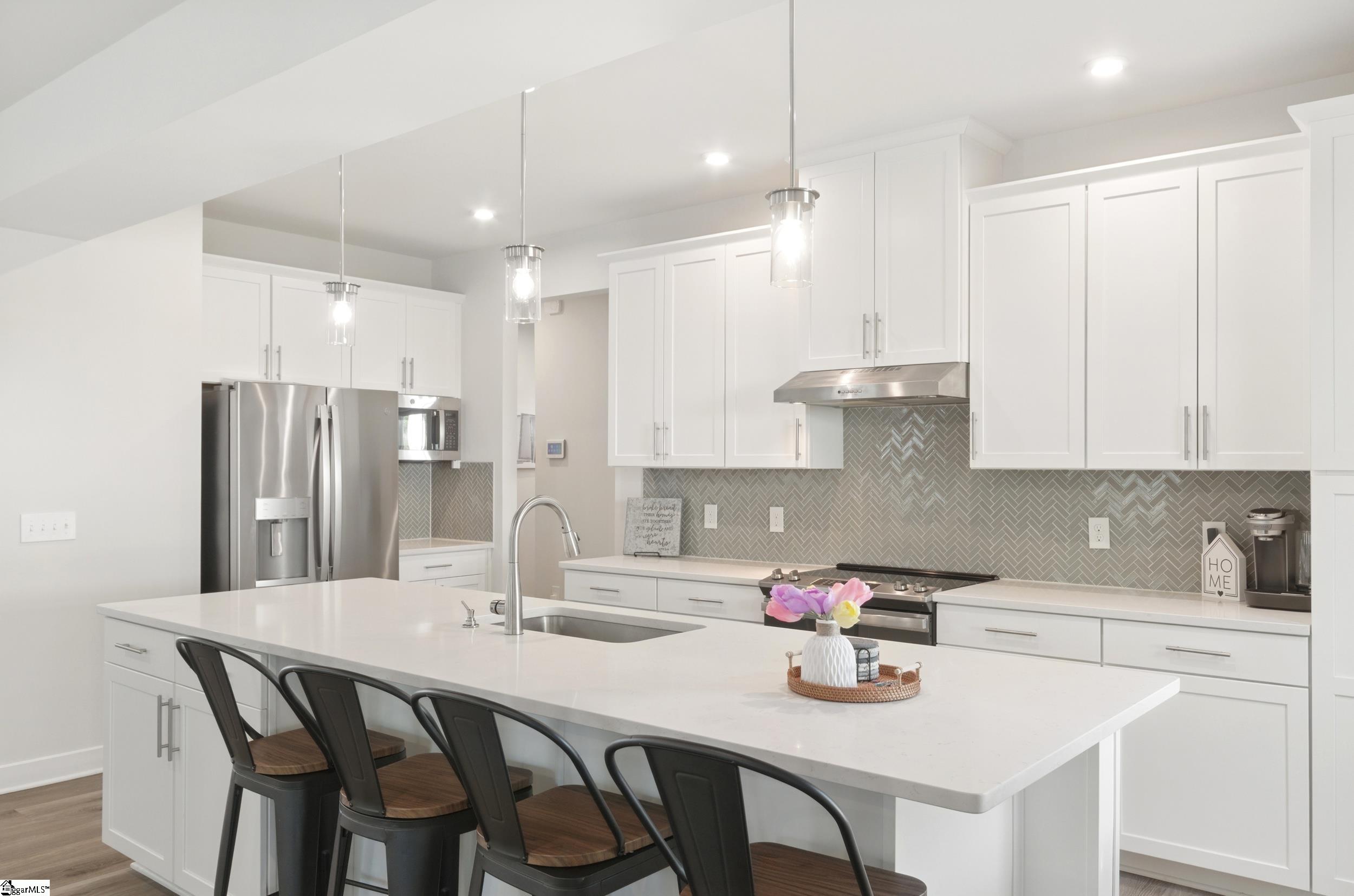 229 Hollythorpe, Fountain Inn, South Carolina image 3