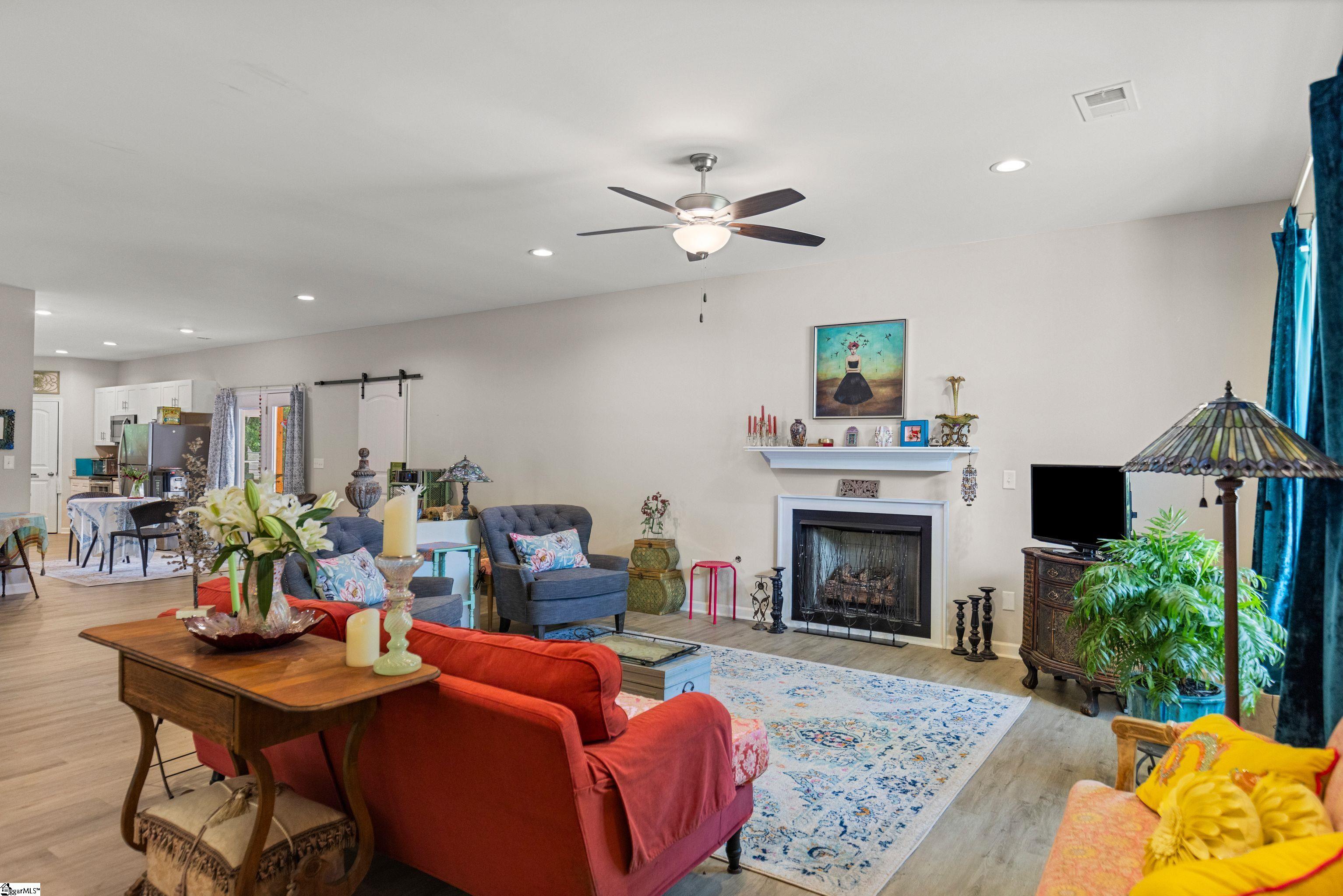 104 Colonial, Pendleton, South Carolina image 5