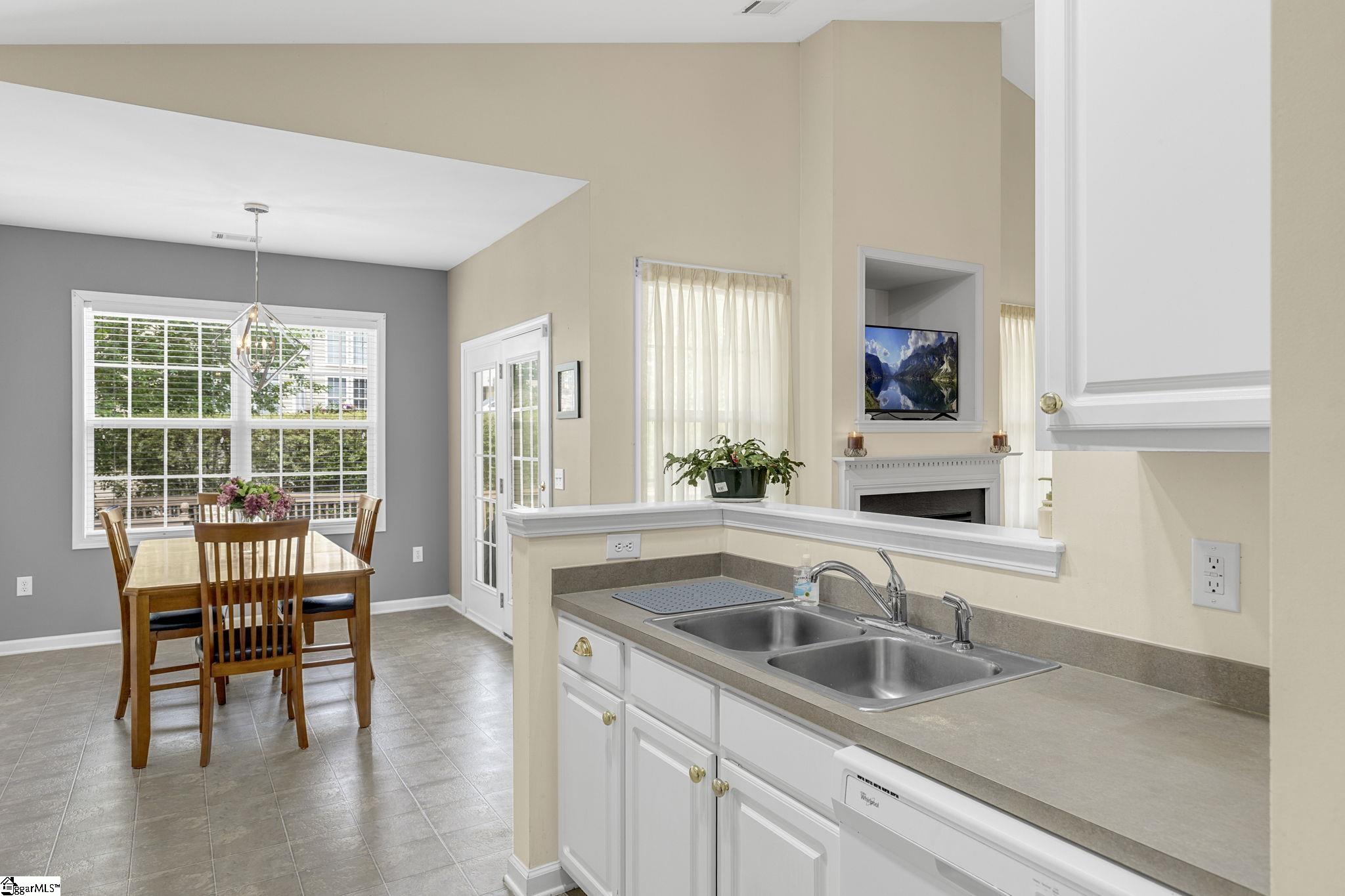 118 Honeylocust, Duncan, South Carolina image 10
