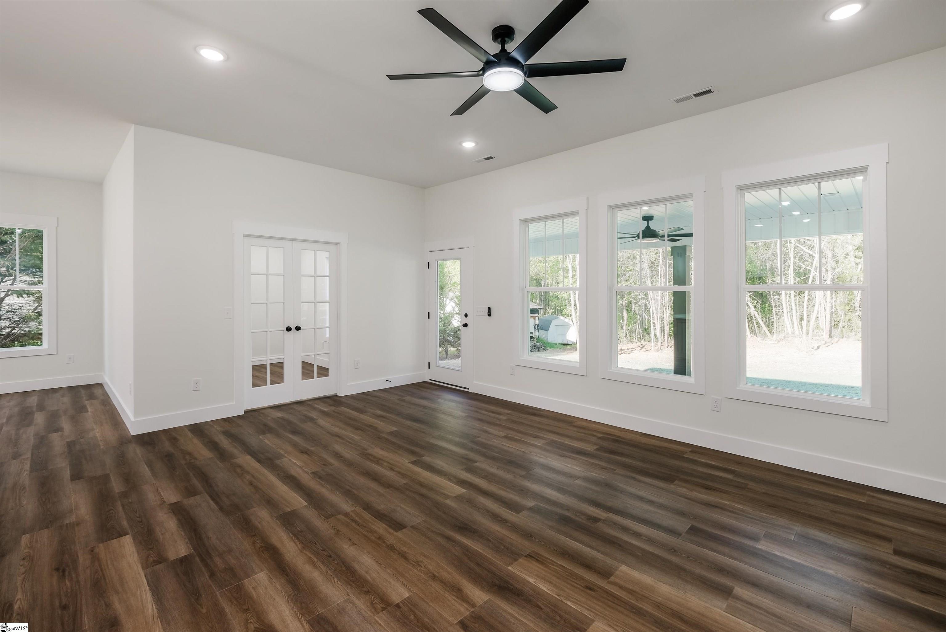 7 Campbell Mill, Travelers Rest, South Carolina image 3