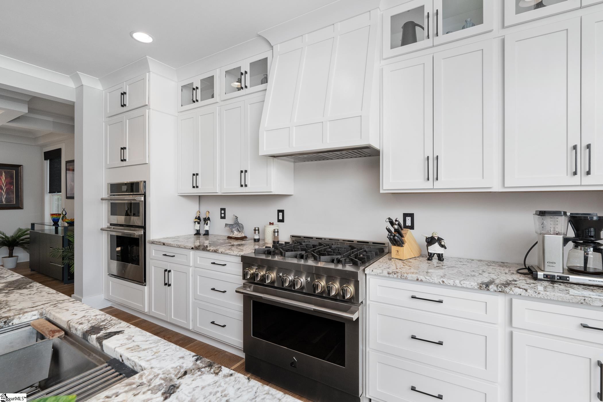 14 Perry, Greenville, South Carolina image 13