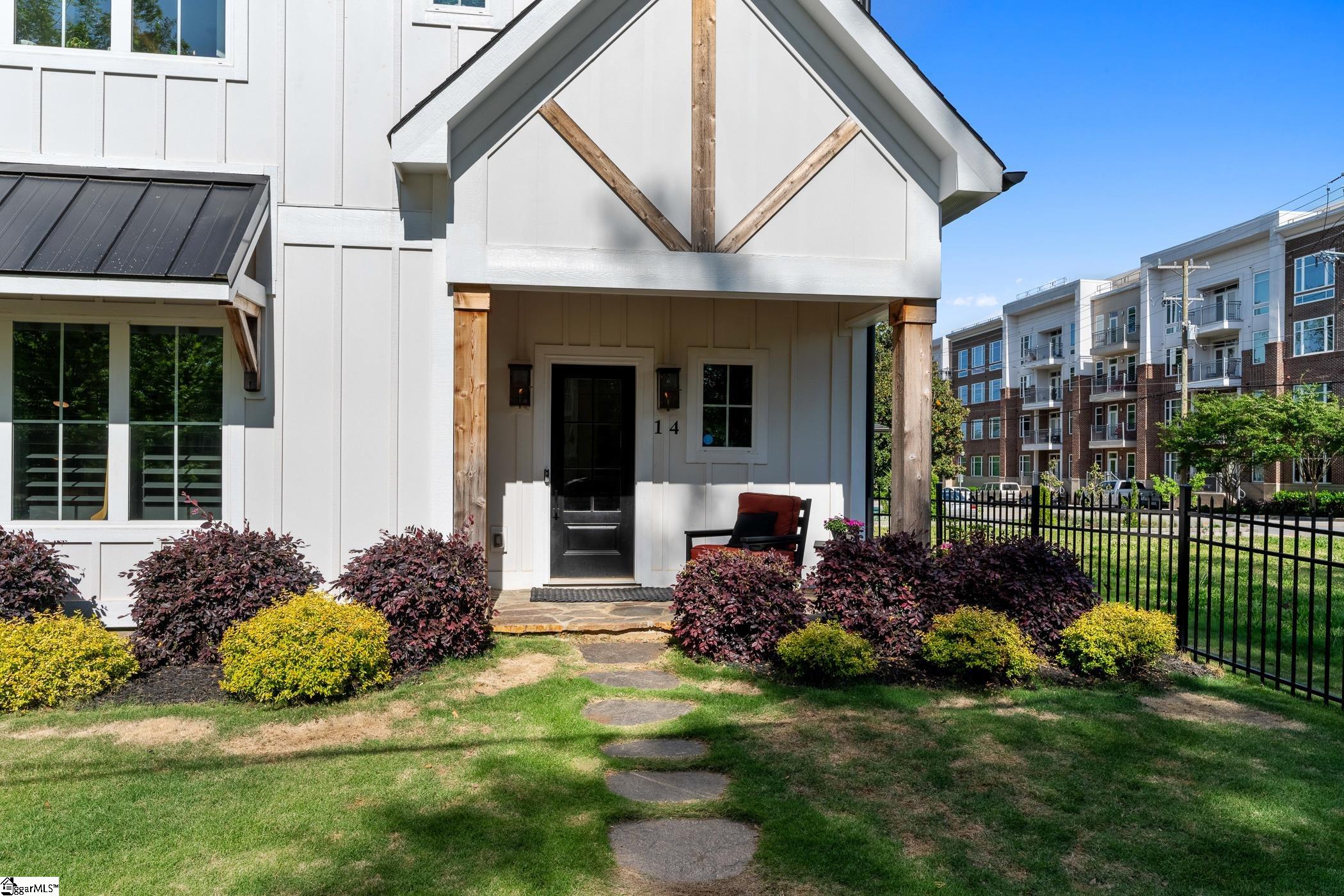 14 Perry, Greenville, South Carolina image 3