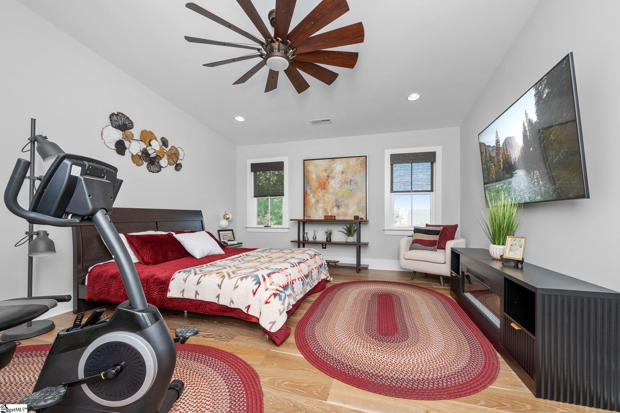 14 Perry, Greenville, South Carolina image 24