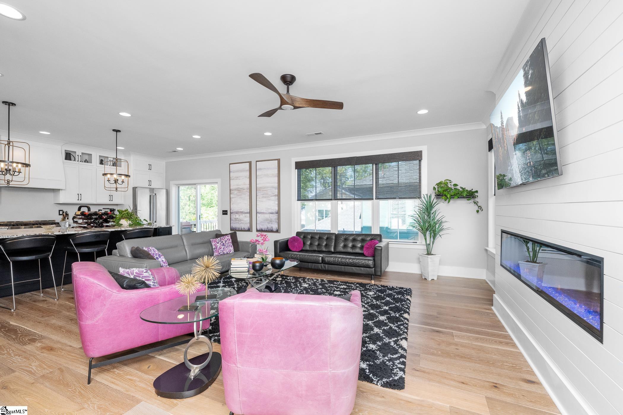 14 Perry, Greenville, South Carolina image 4