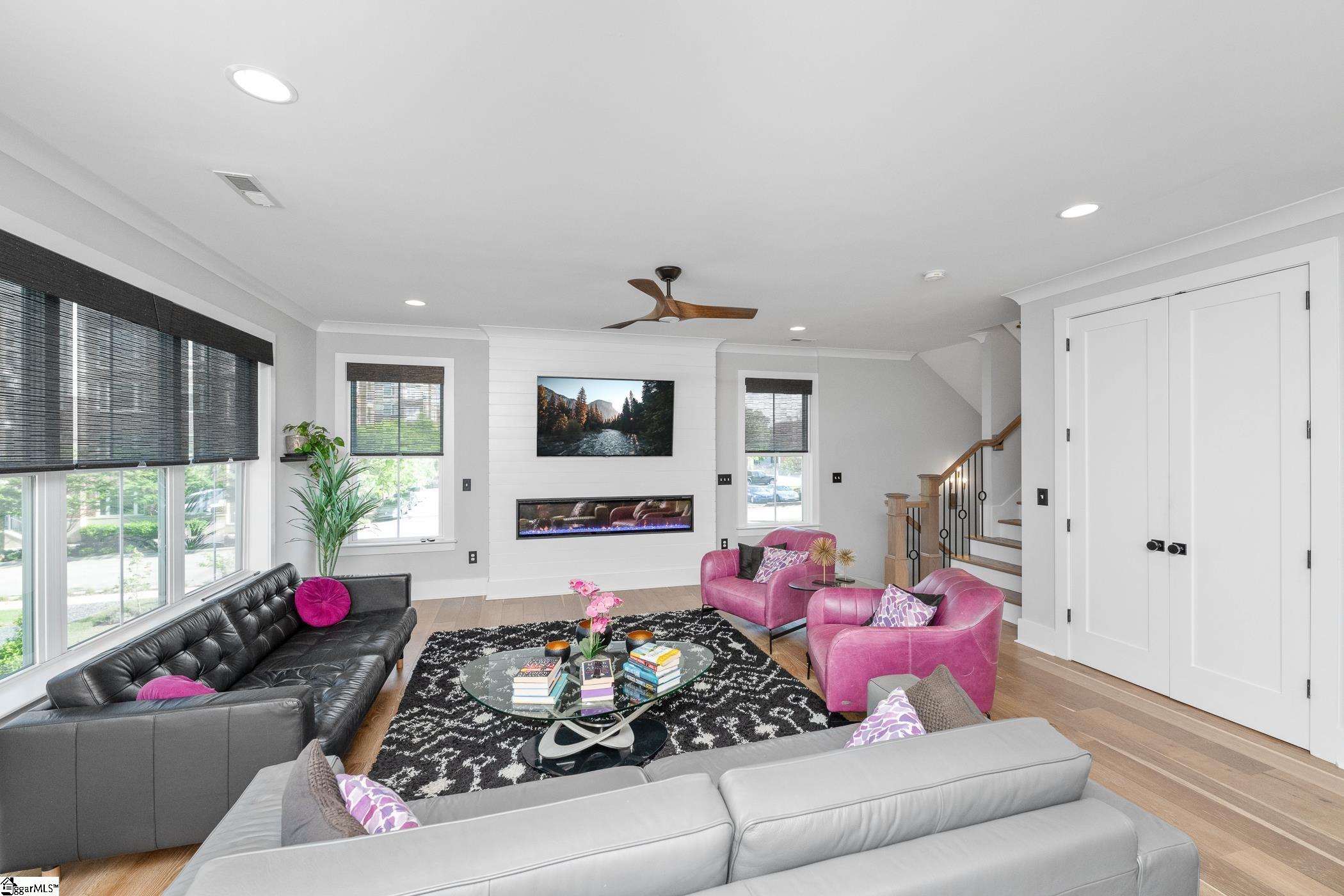 14 Perry, Greenville, South Carolina image 7