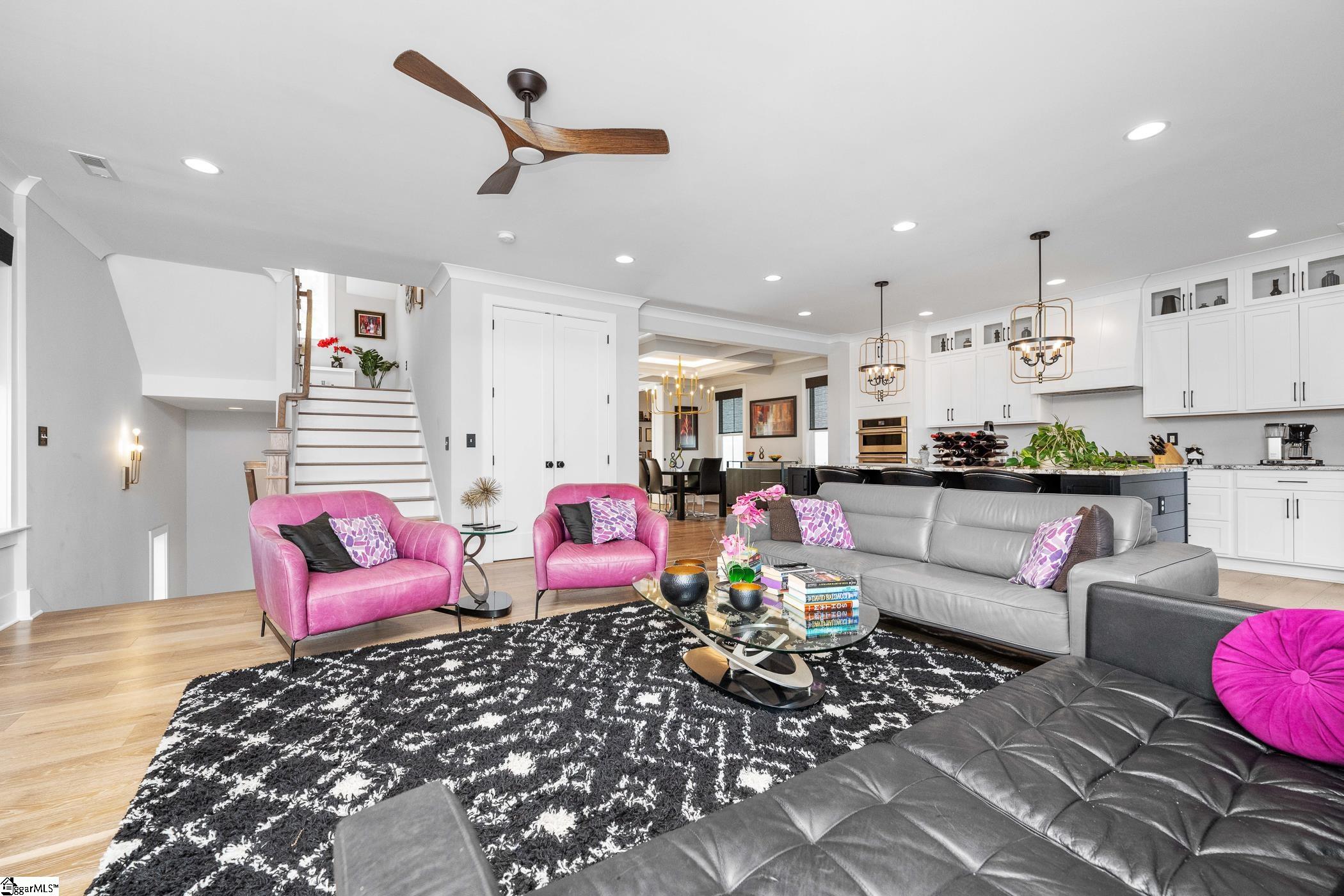 14 Perry, Greenville, South Carolina image 9