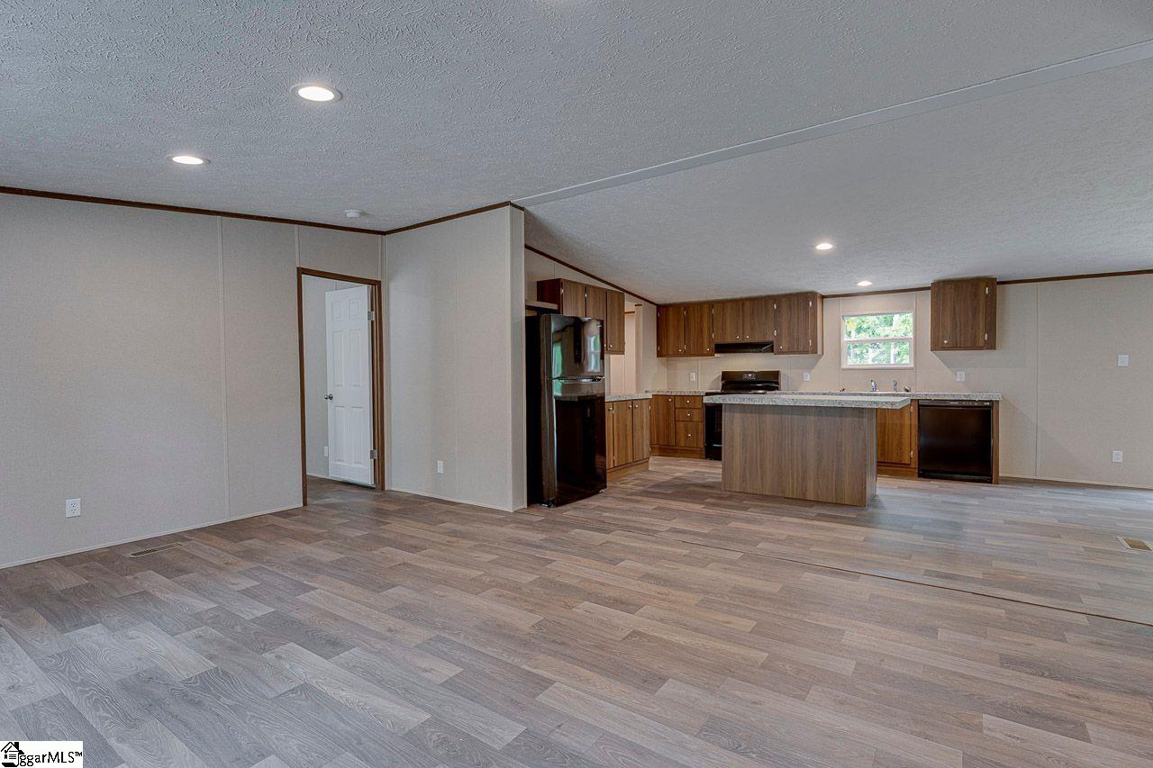 433 Lewis, Anderson, South Carolina image 3