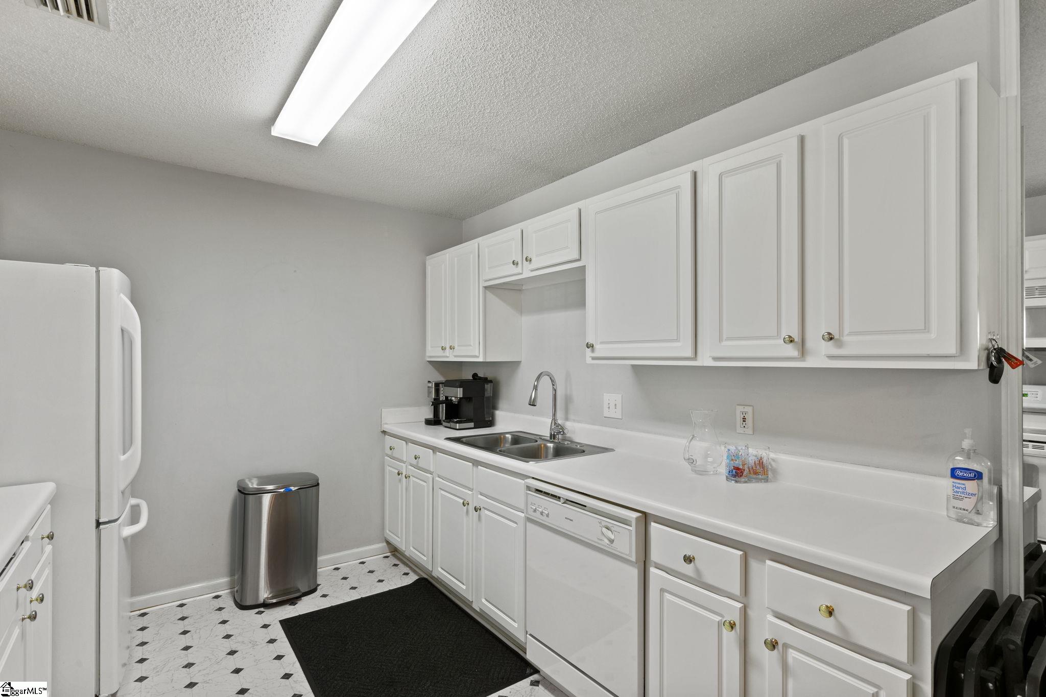 1004 Pelham Square, Greer, South Carolina image 10