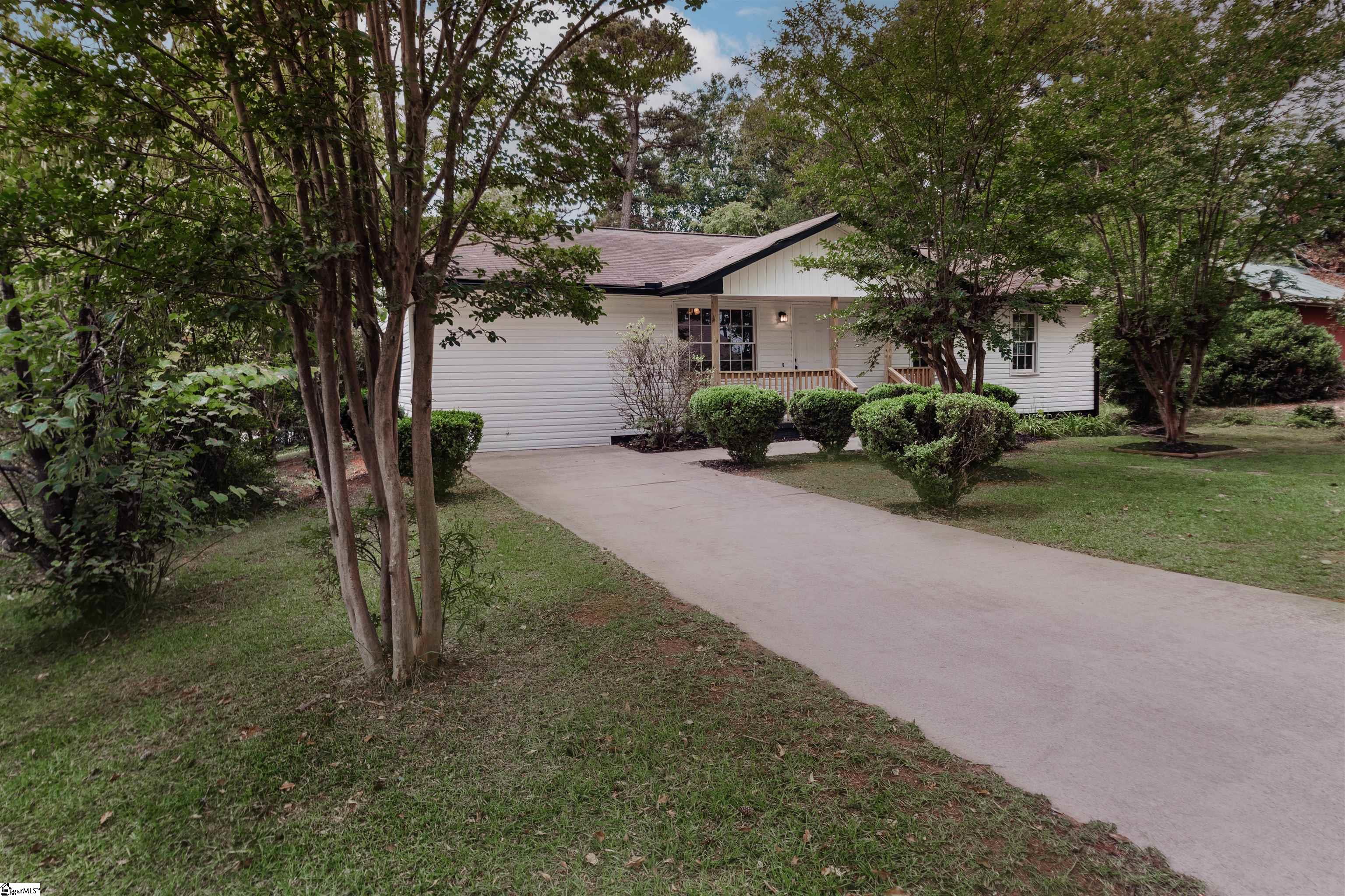 1004 Gilreath Road, Anderson SC 29621