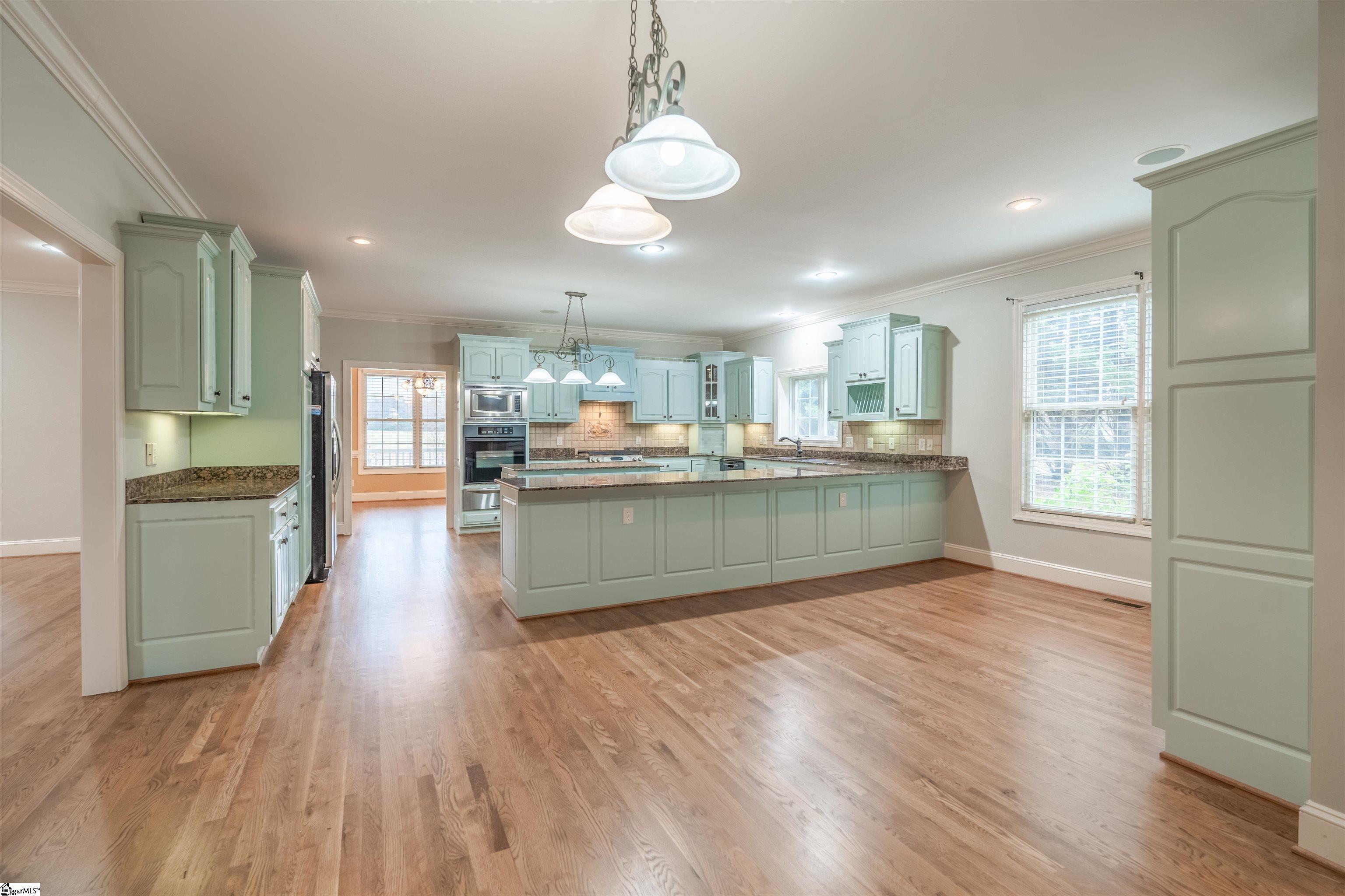 323 Waters, Taylors, South Carolina image 15