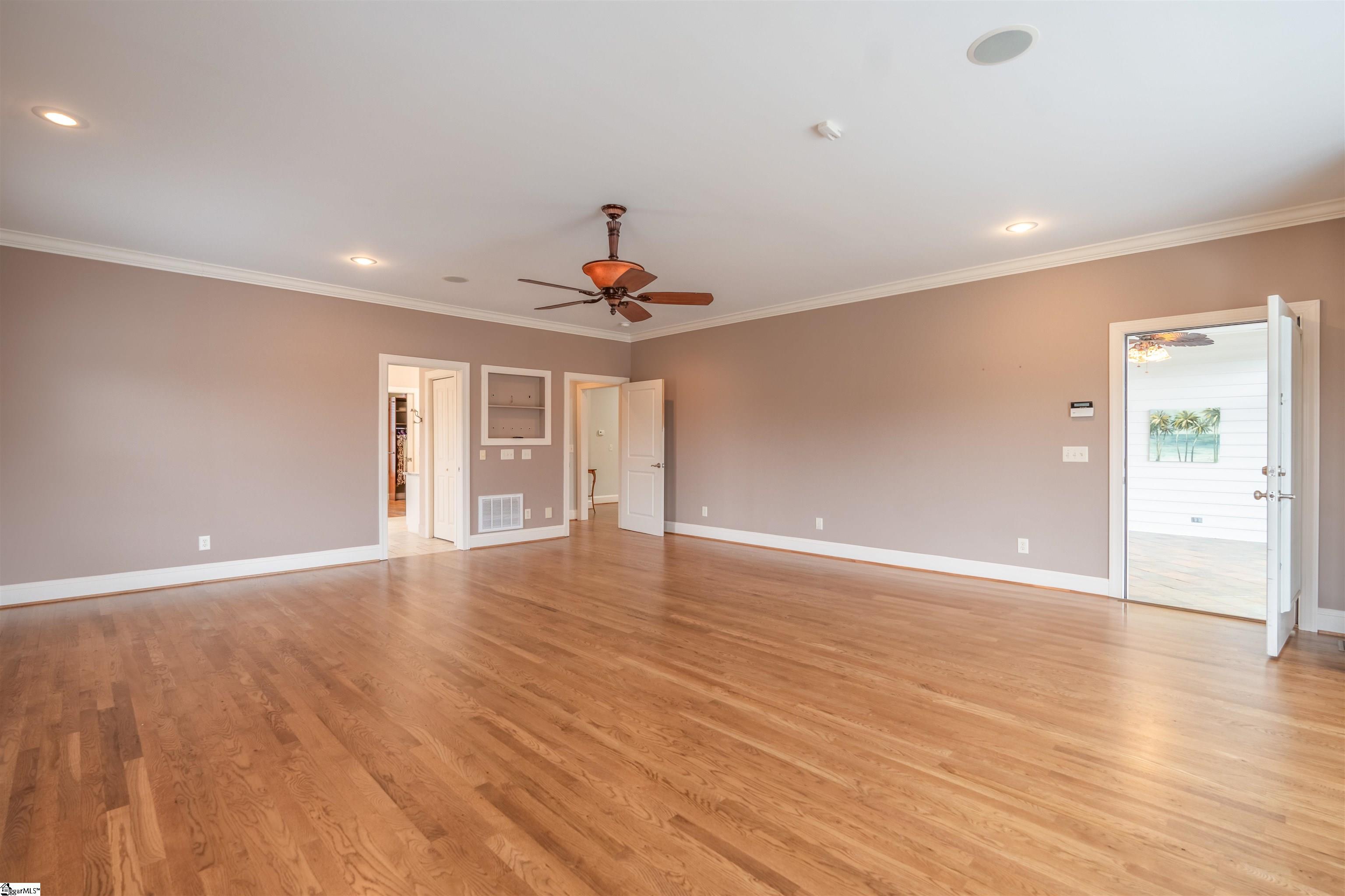 323 Waters, Taylors, South Carolina image 25