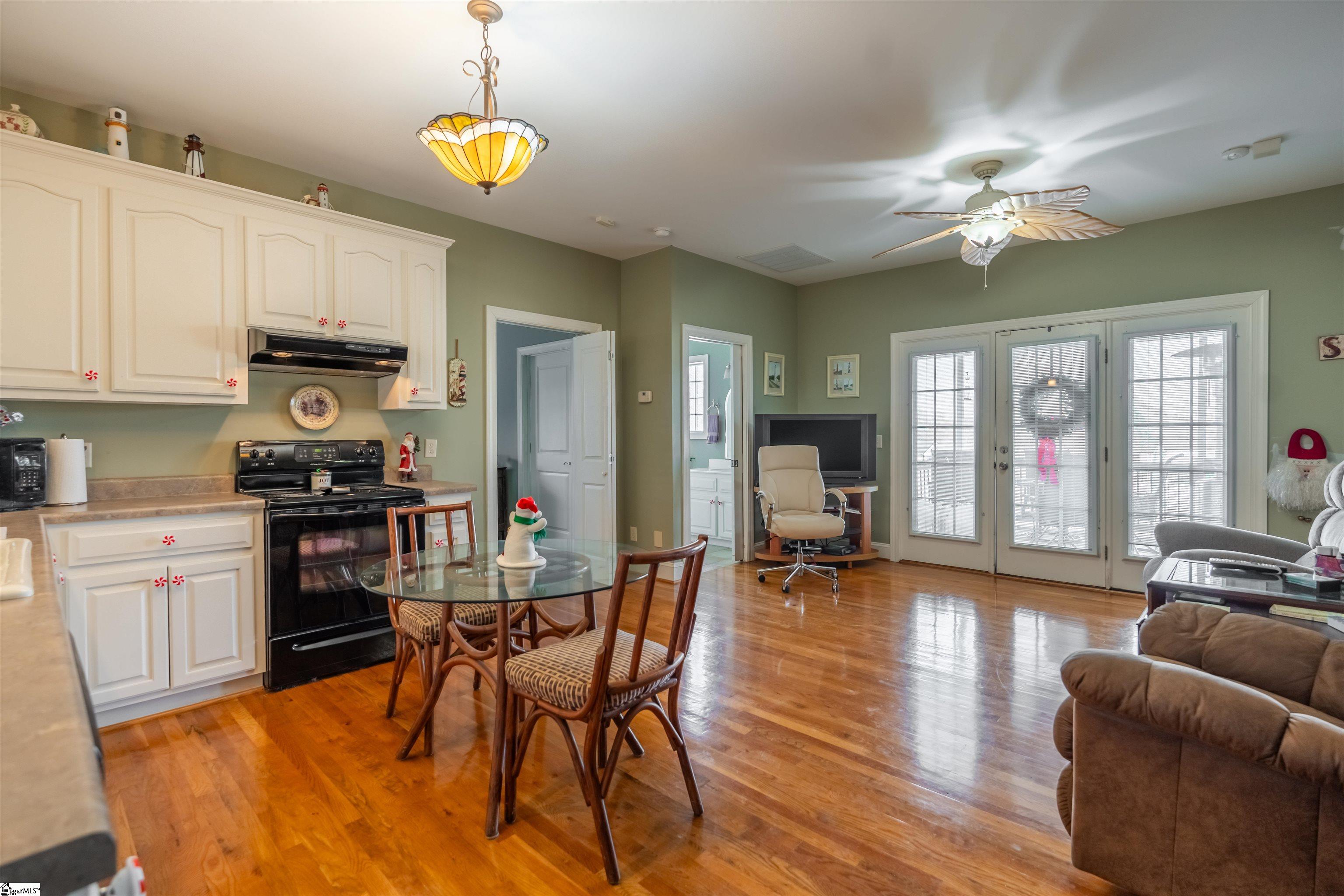 323 Waters, Taylors, South Carolina image 48