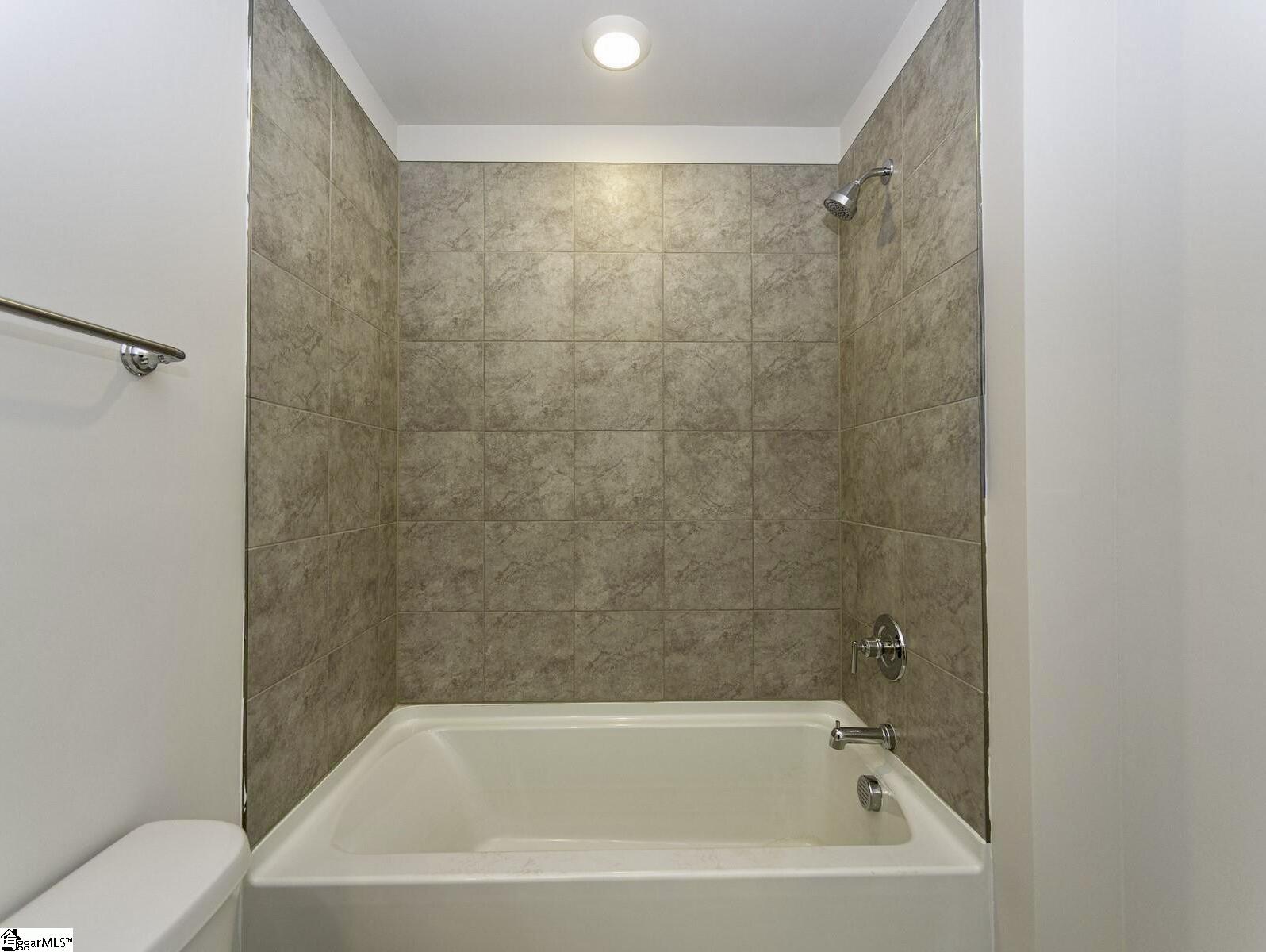 33 Galley, Greenville, South Carolina image 12