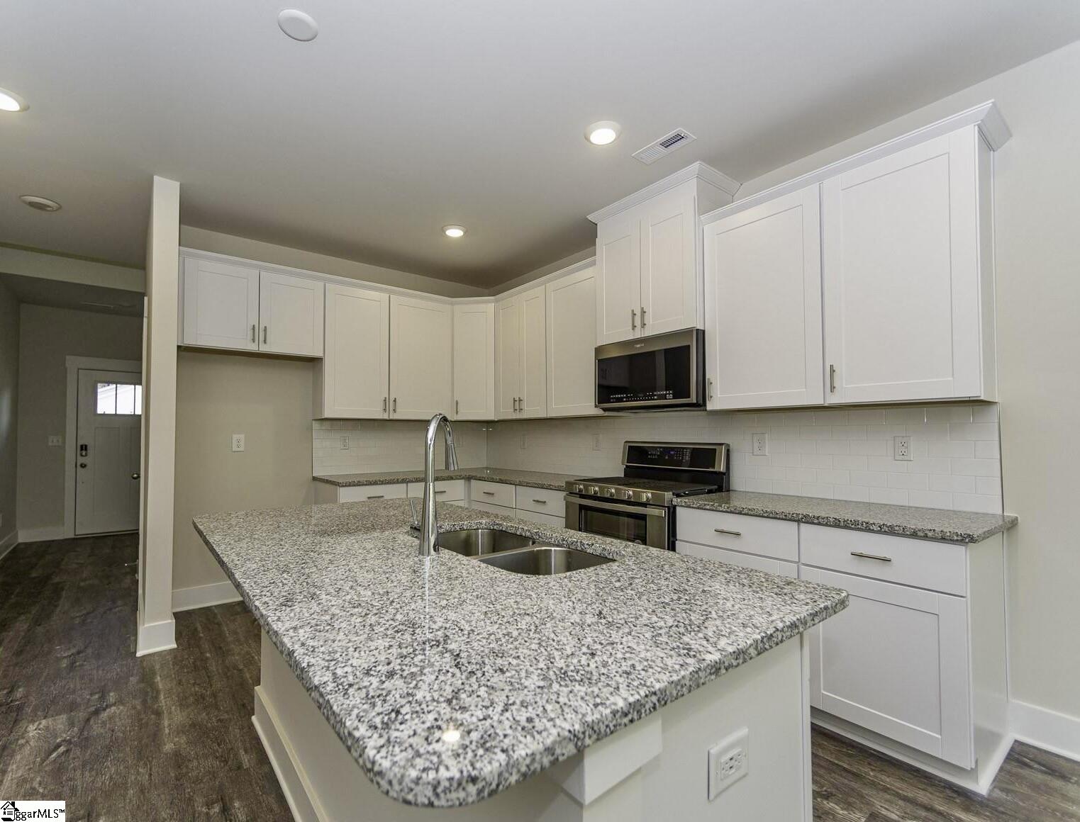 33 Galley, Greenville, South Carolina image 6