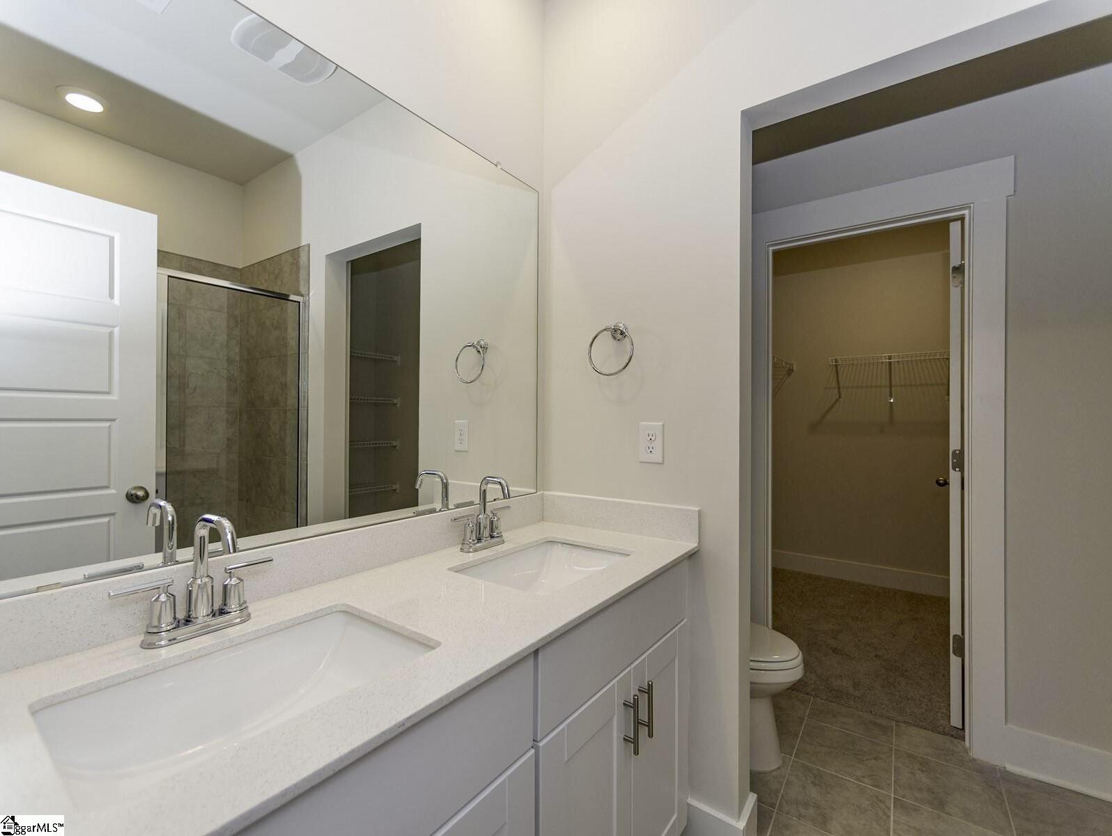 33 Galley, Greenville, South Carolina image 10