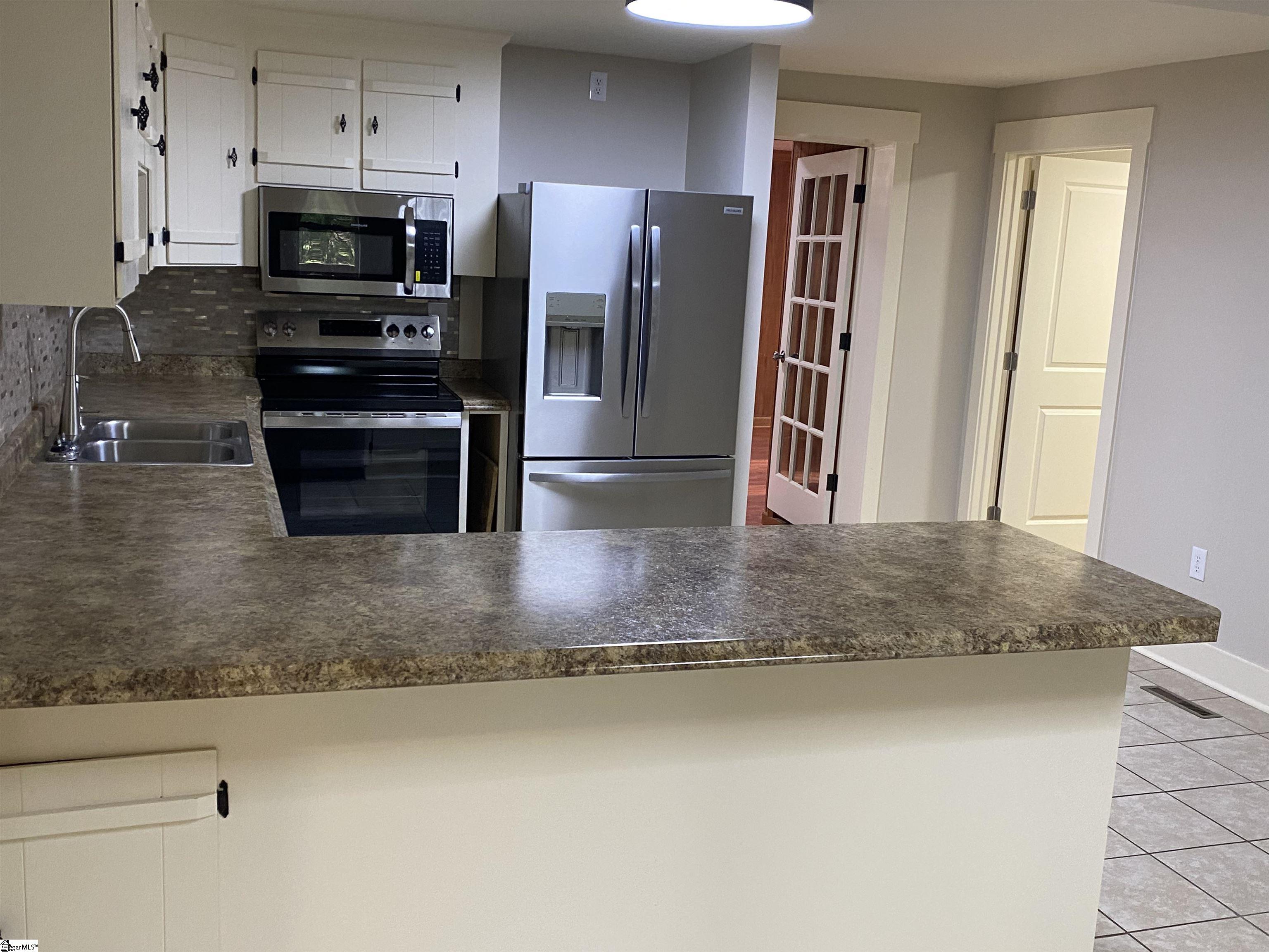 109 Beauregard, Honea Path, South Carolina image 7
