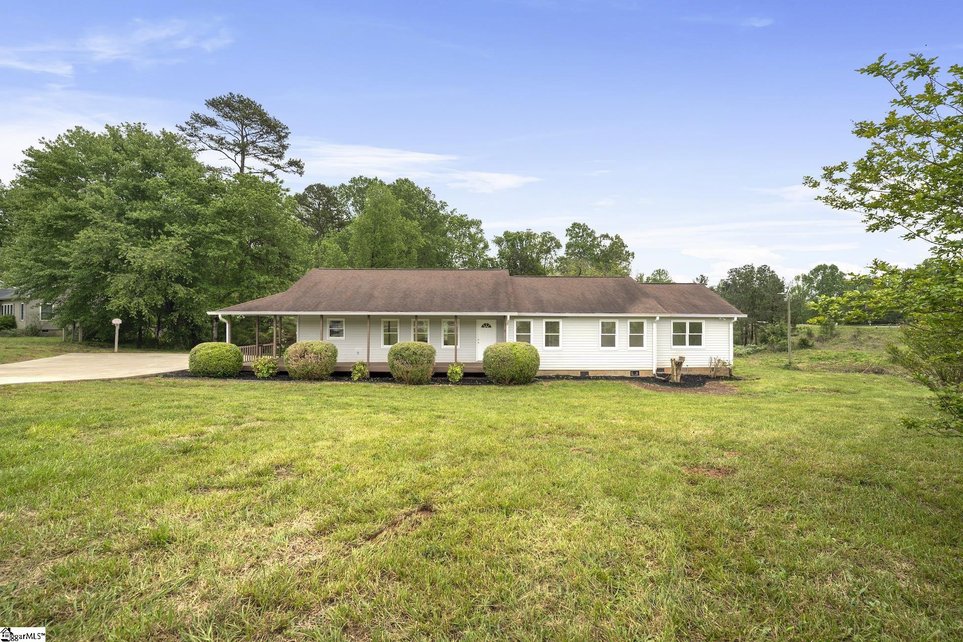 100 Georges Knoll Road, Easley SC 29640