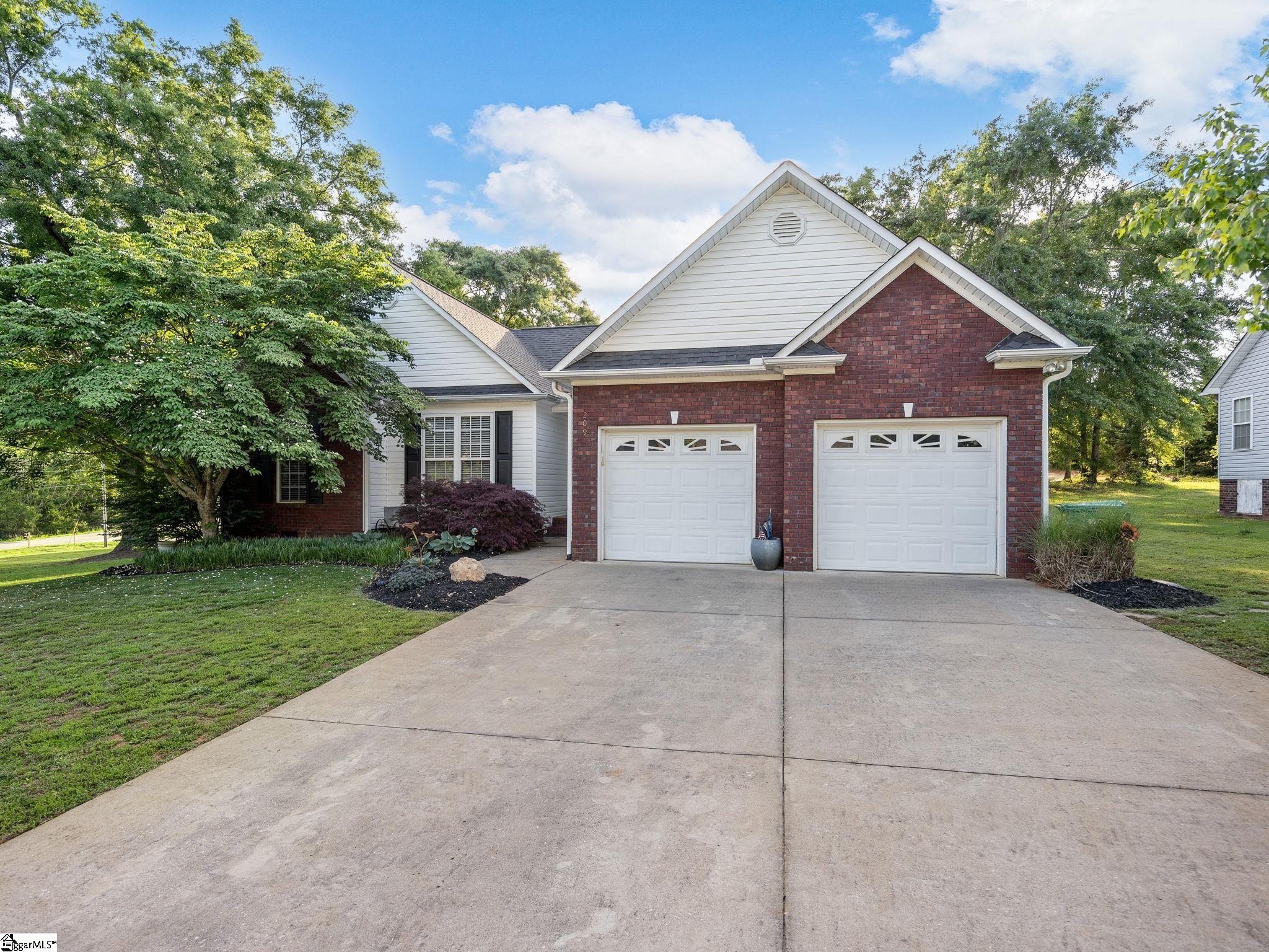 209 Brimfield, Cowpens, South Carolina image 2