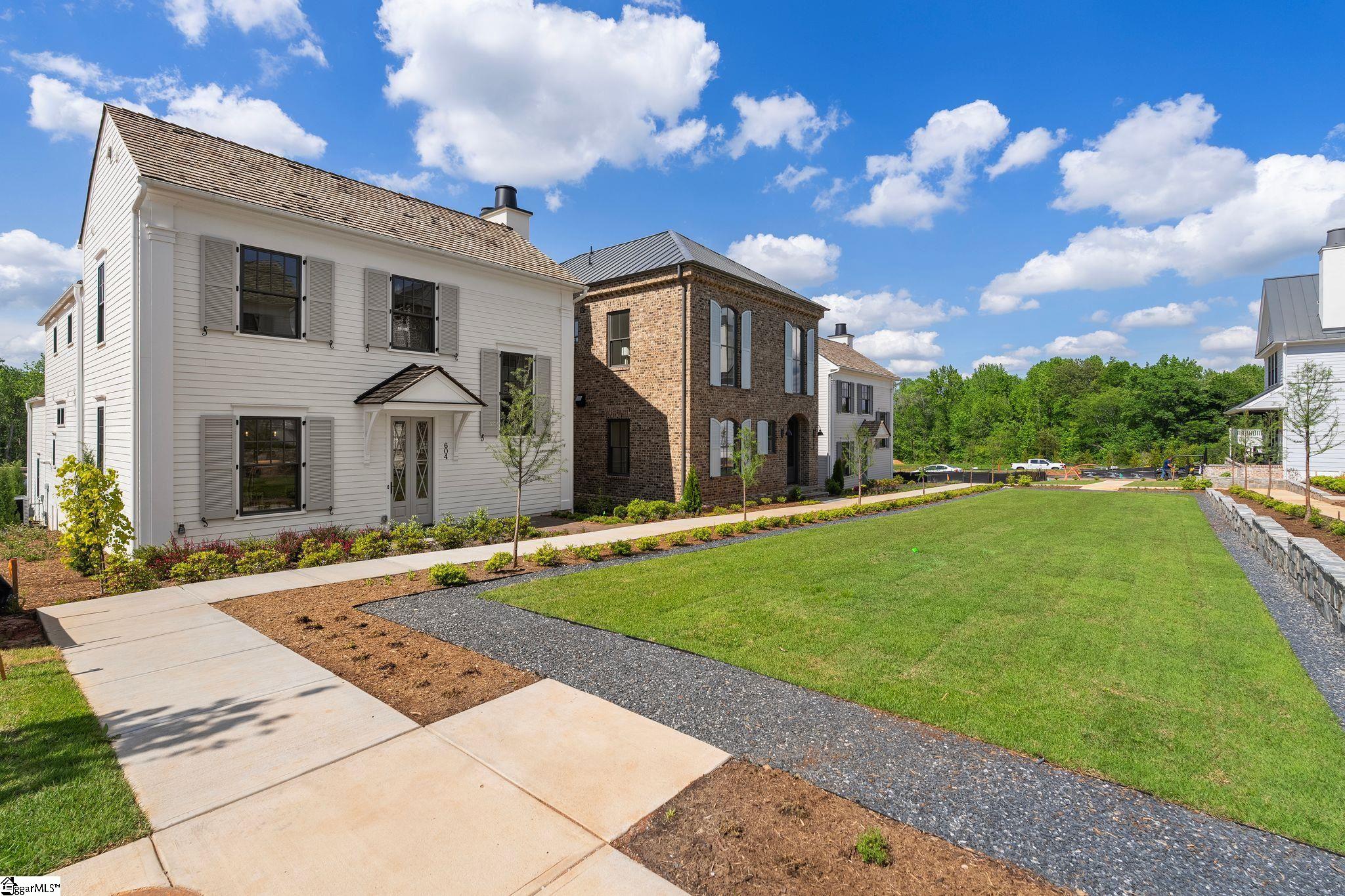 605 Baron, Greenville, South Carolina image 4