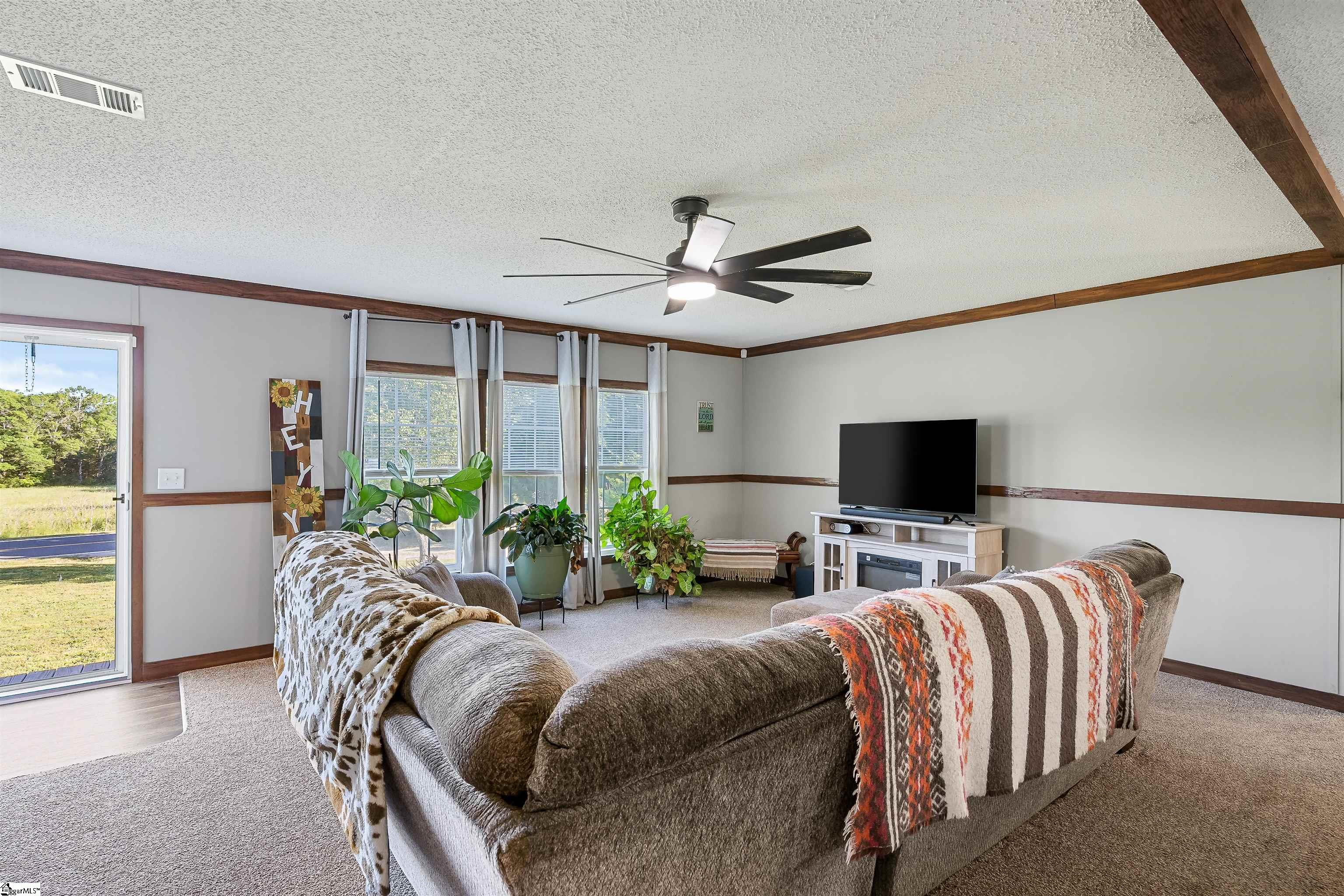 4085 Keowee, Honea Path, South Carolina image 6