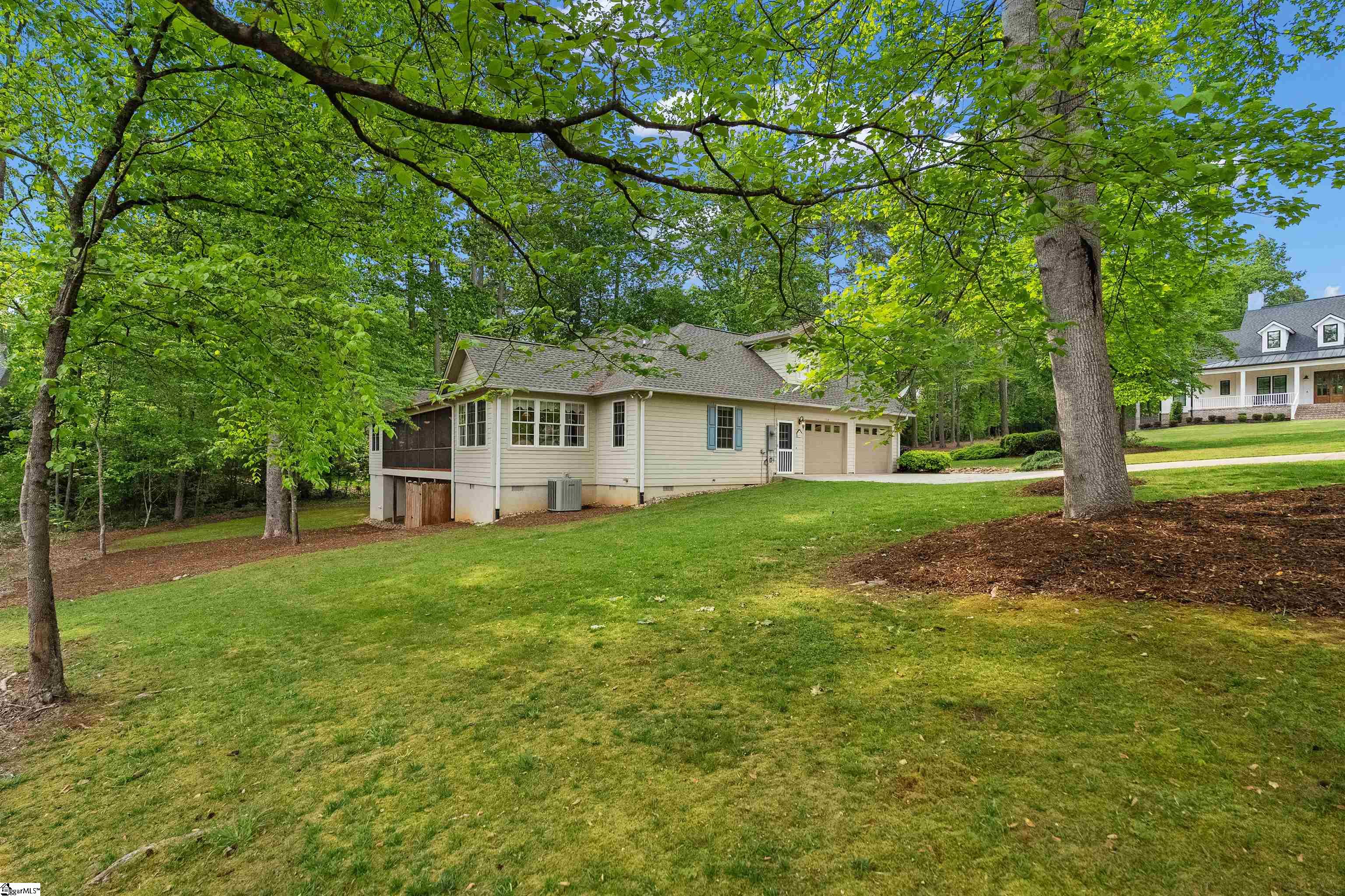 700 Island Pine, Seneca, South Carolina image 37