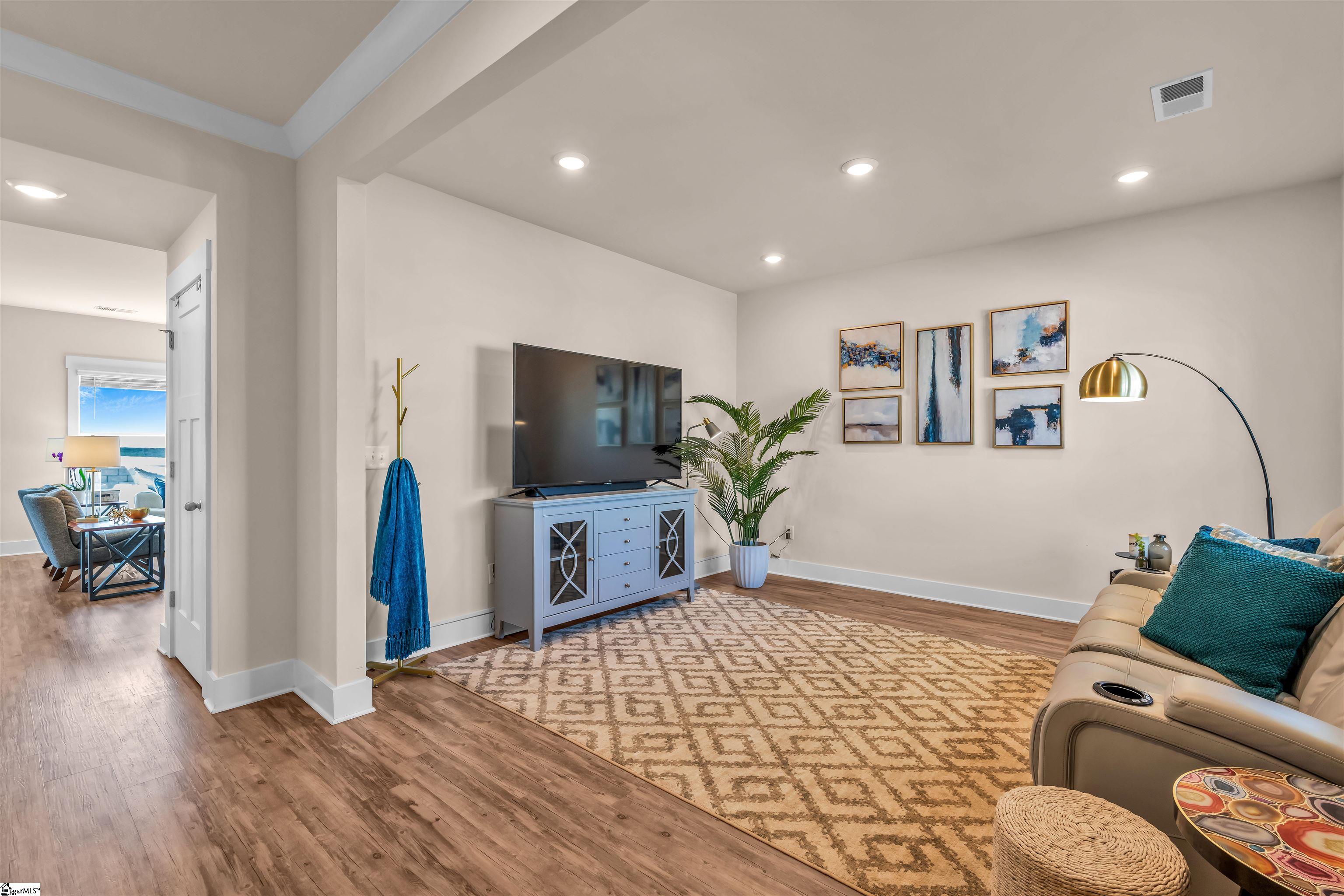 318 Pewter, Simpsonville, South Carolina image 3