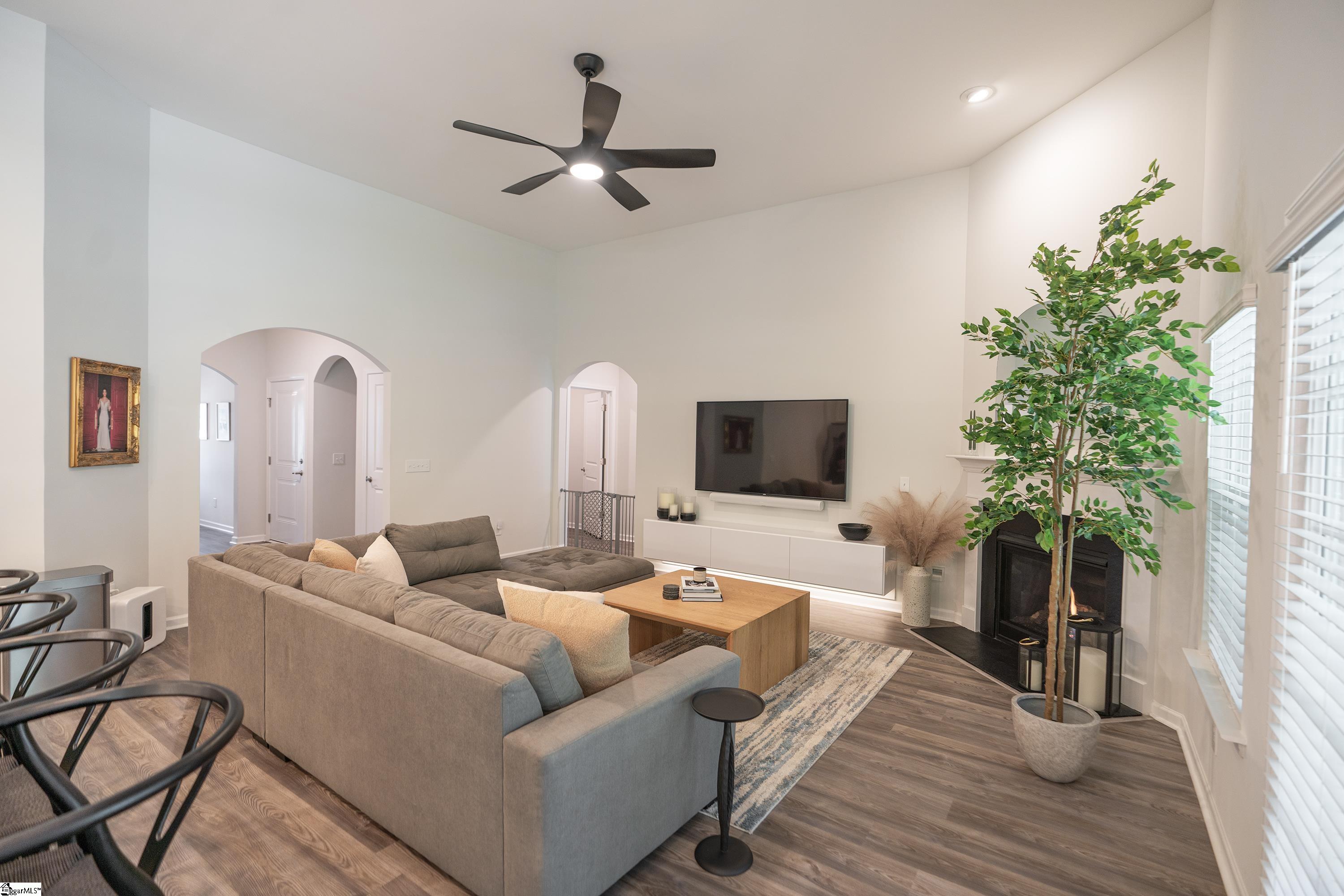 429 Rubia, Greenville, South Carolina image 6