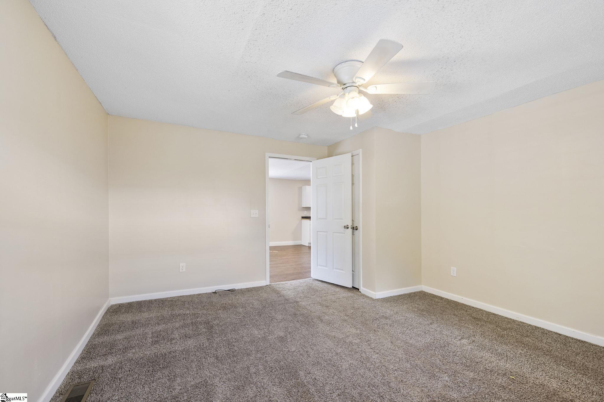 5 Vehorn, Inman, South Carolina image 14