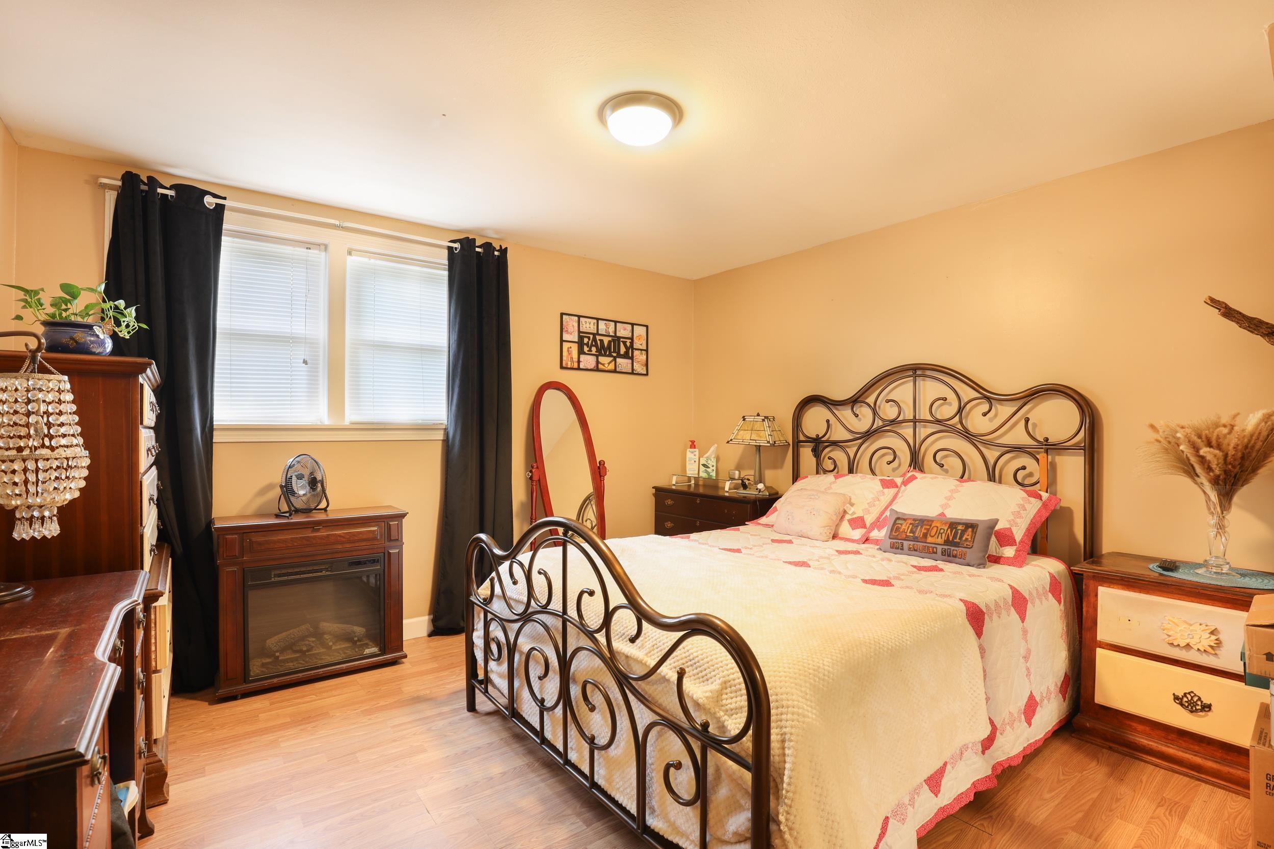 MLS #1555993 image #14