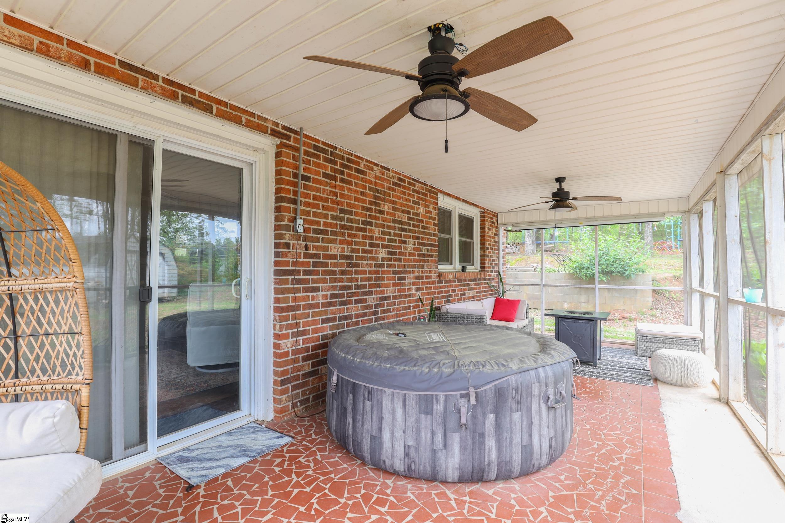 500 Griffin Mill, Pickens, South Carolina image 22