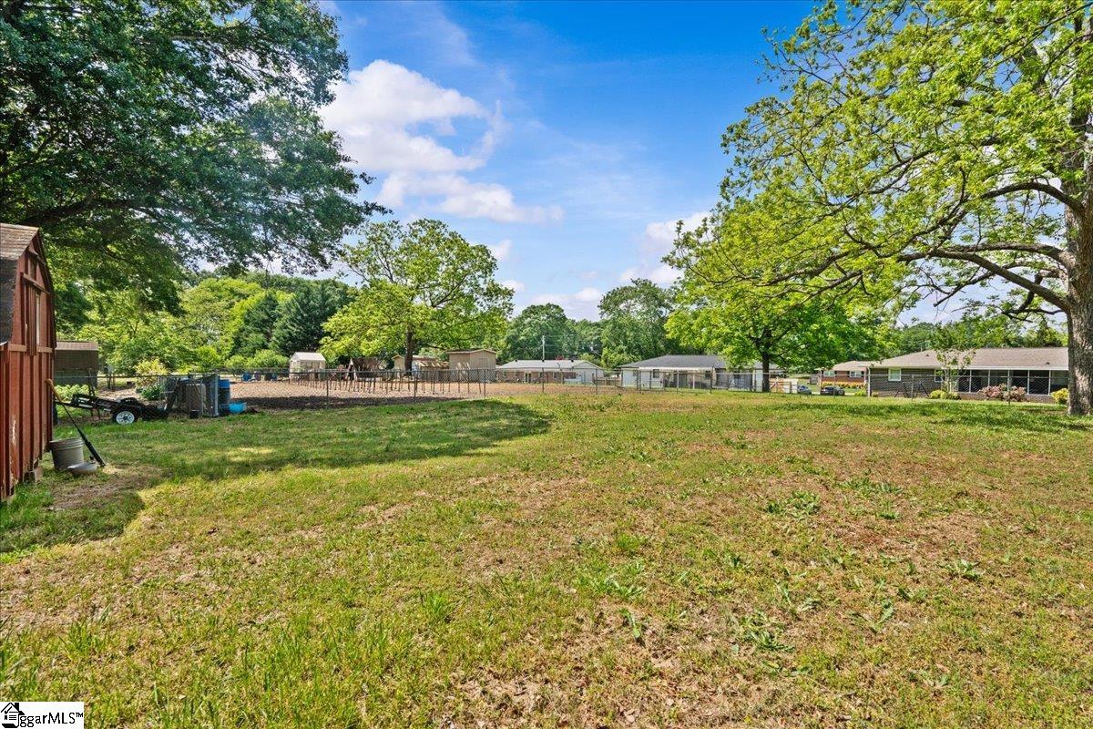 108 Childress, Greenville, South Carolina image 17