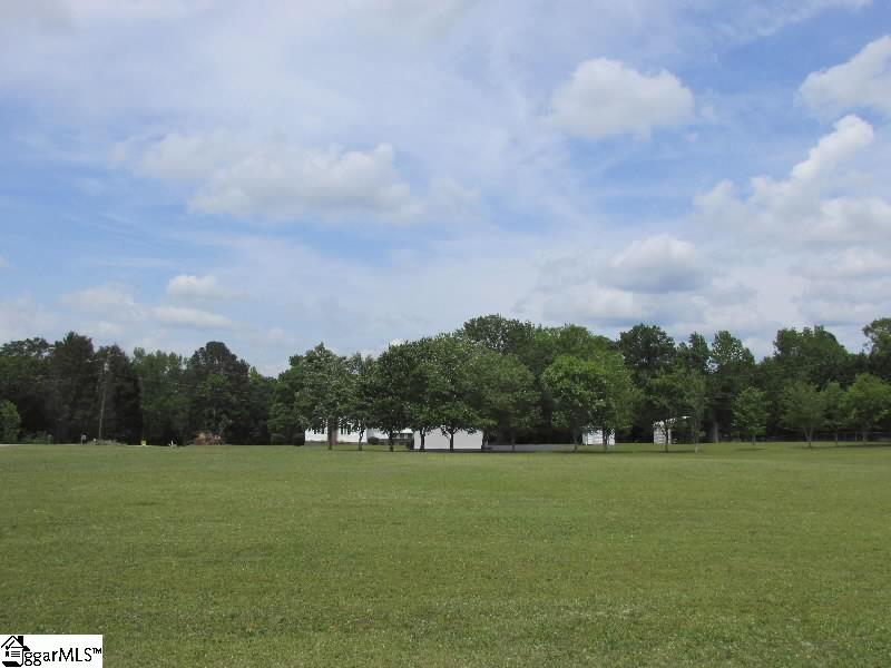 653 Brookwood, Laurens, South Carolina image 3