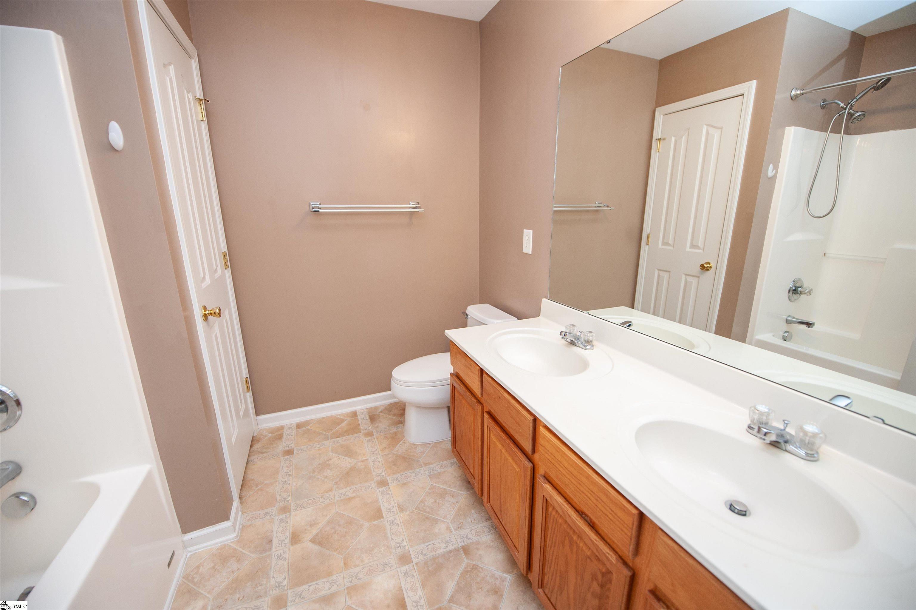212 Reedy River, Roebuck, South Carolina image 16