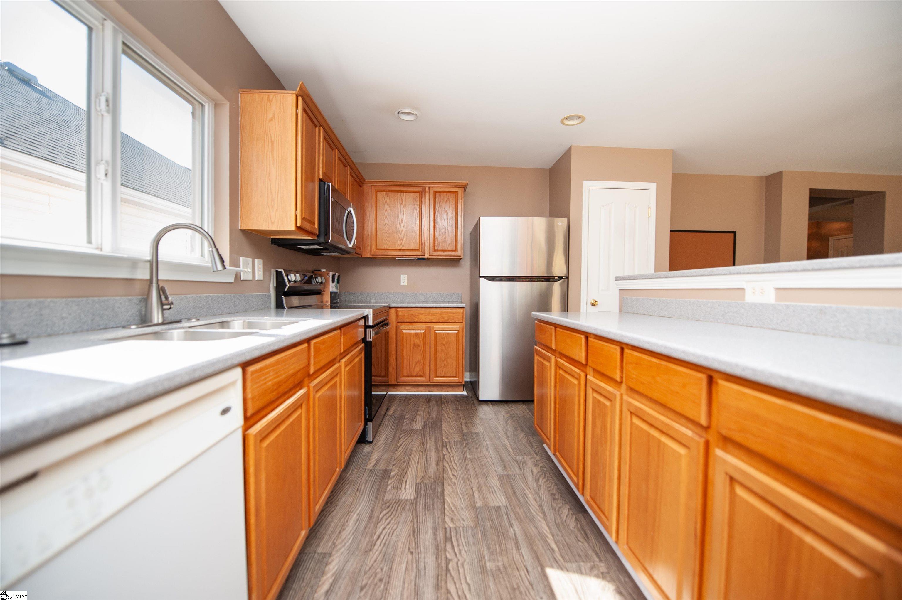 212 Reedy River, Roebuck, South Carolina image 6