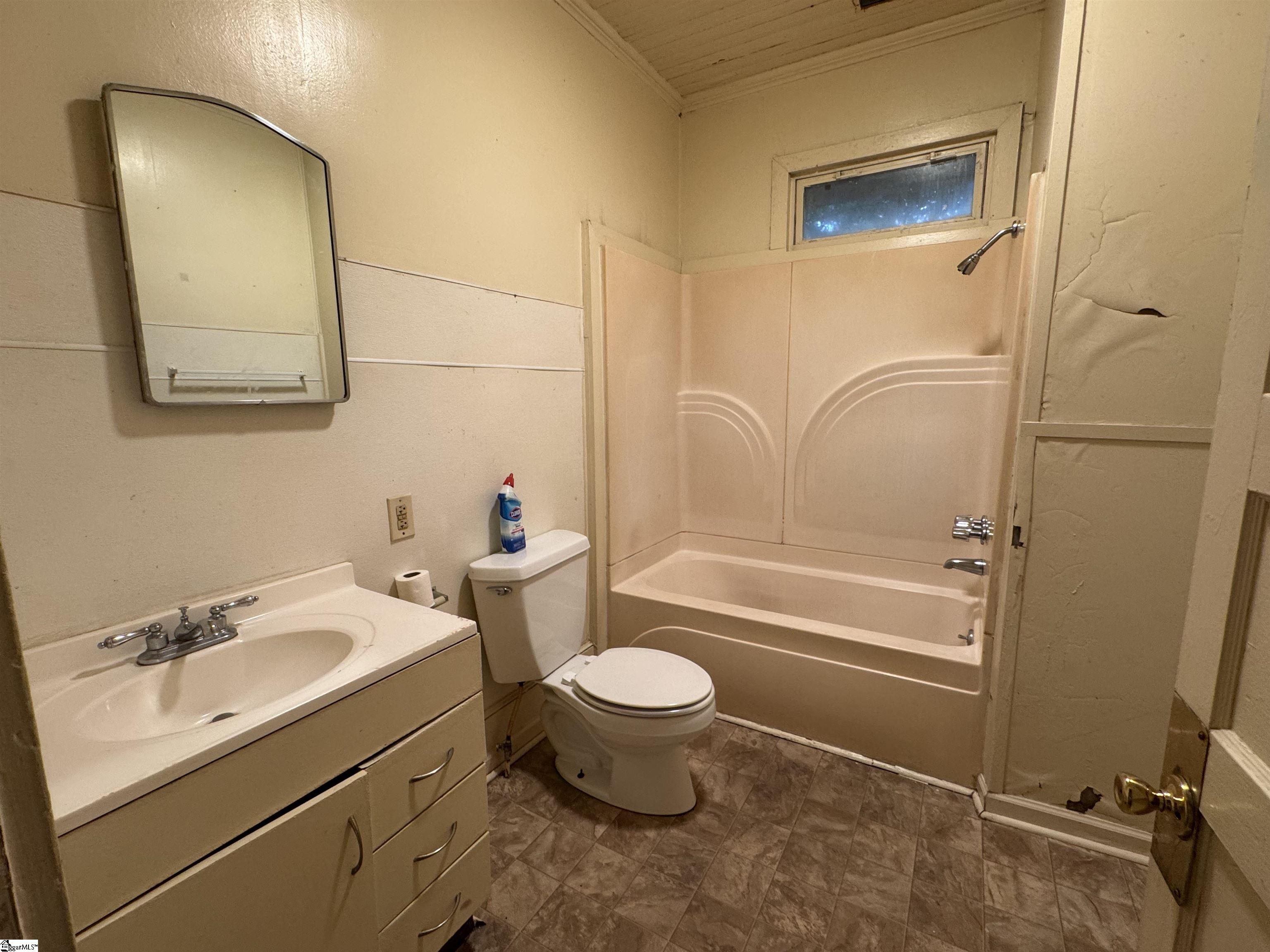 109 Woodrow, Laurens, South Carolina image 8