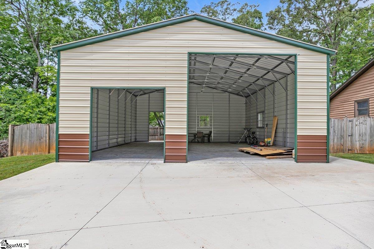 106 Rosemont, Taylors, South Carolina image 2