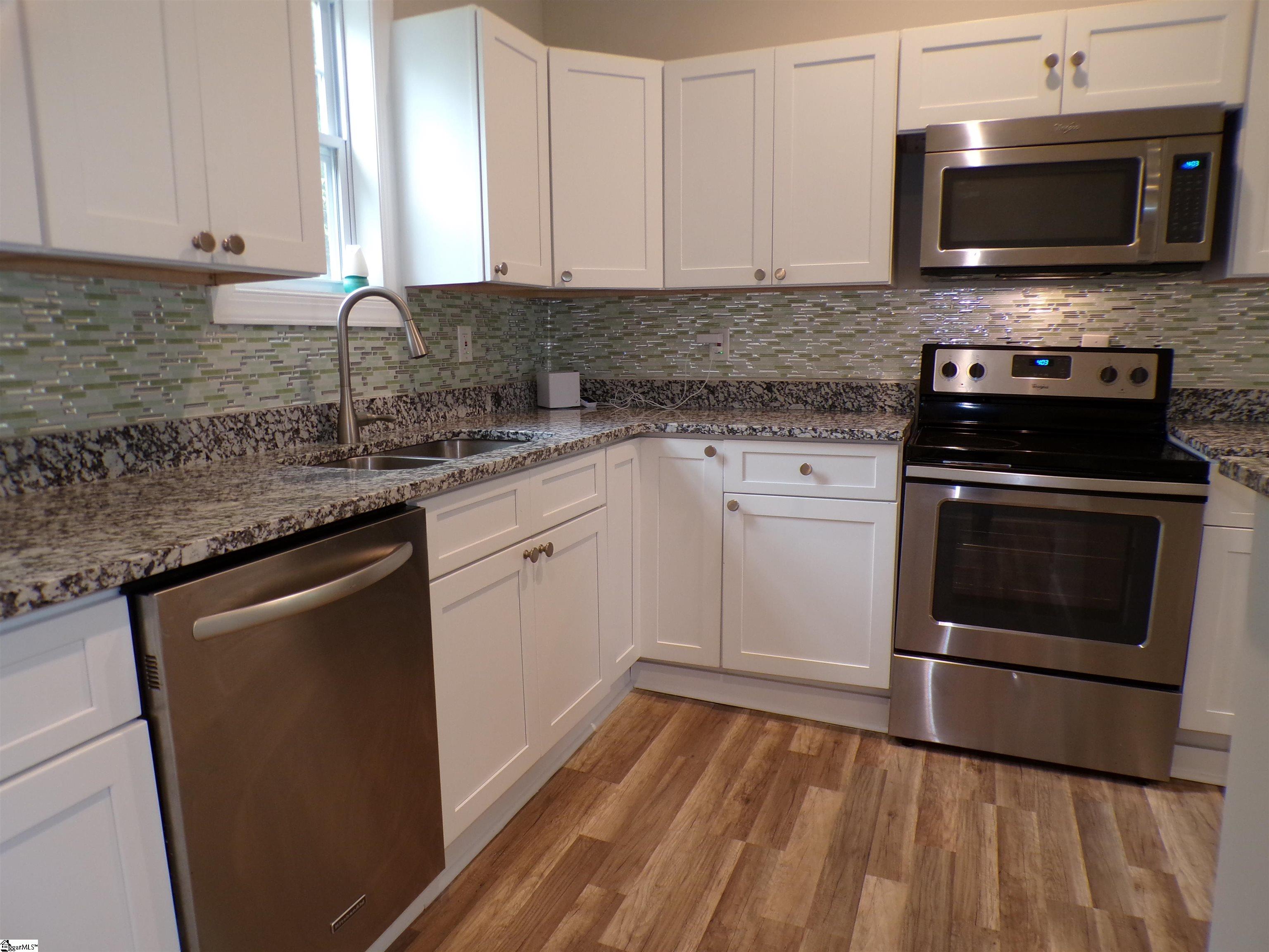407 Green, Belton, South Carolina image 7