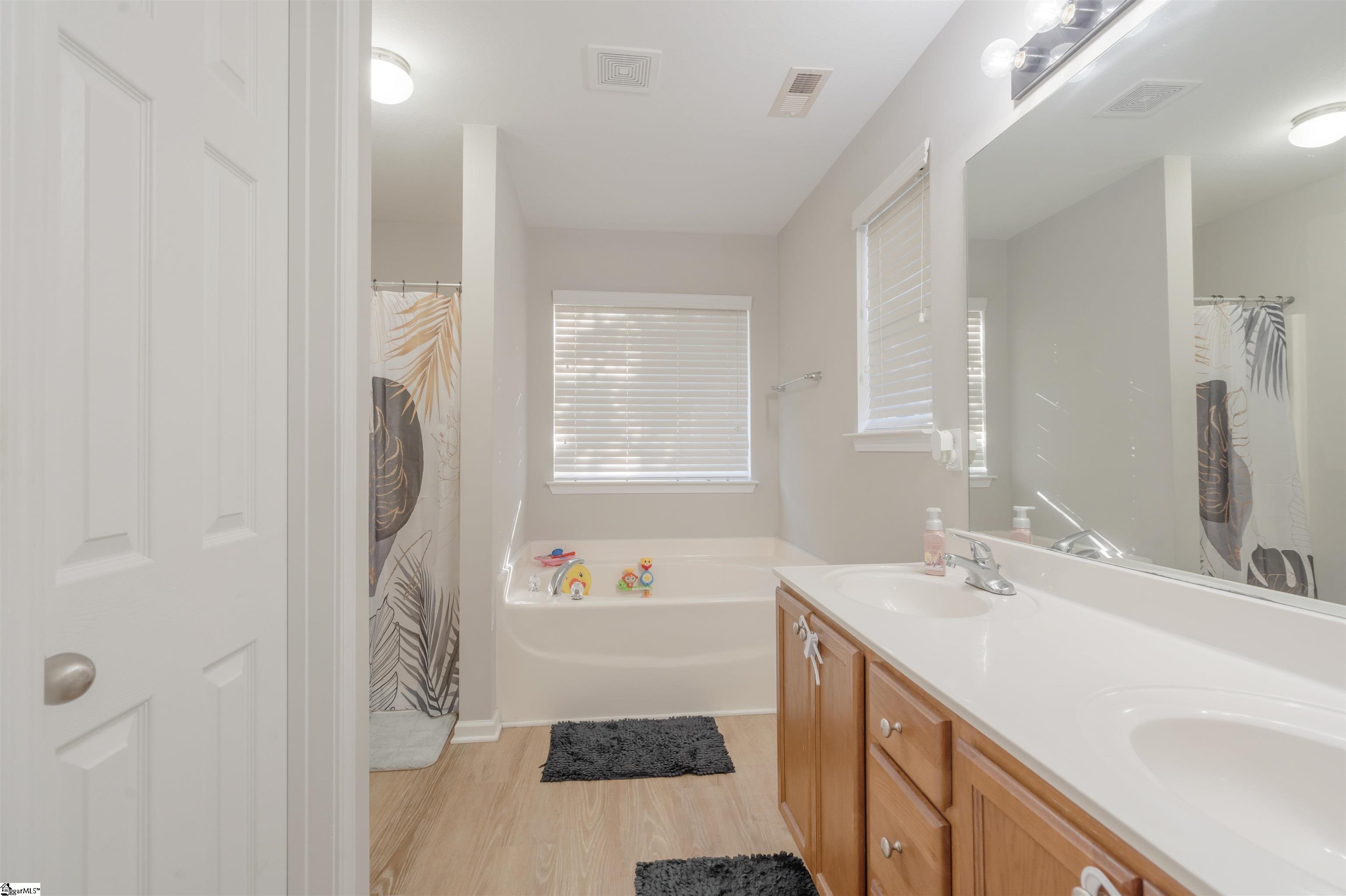 MLS #1556040 image #14