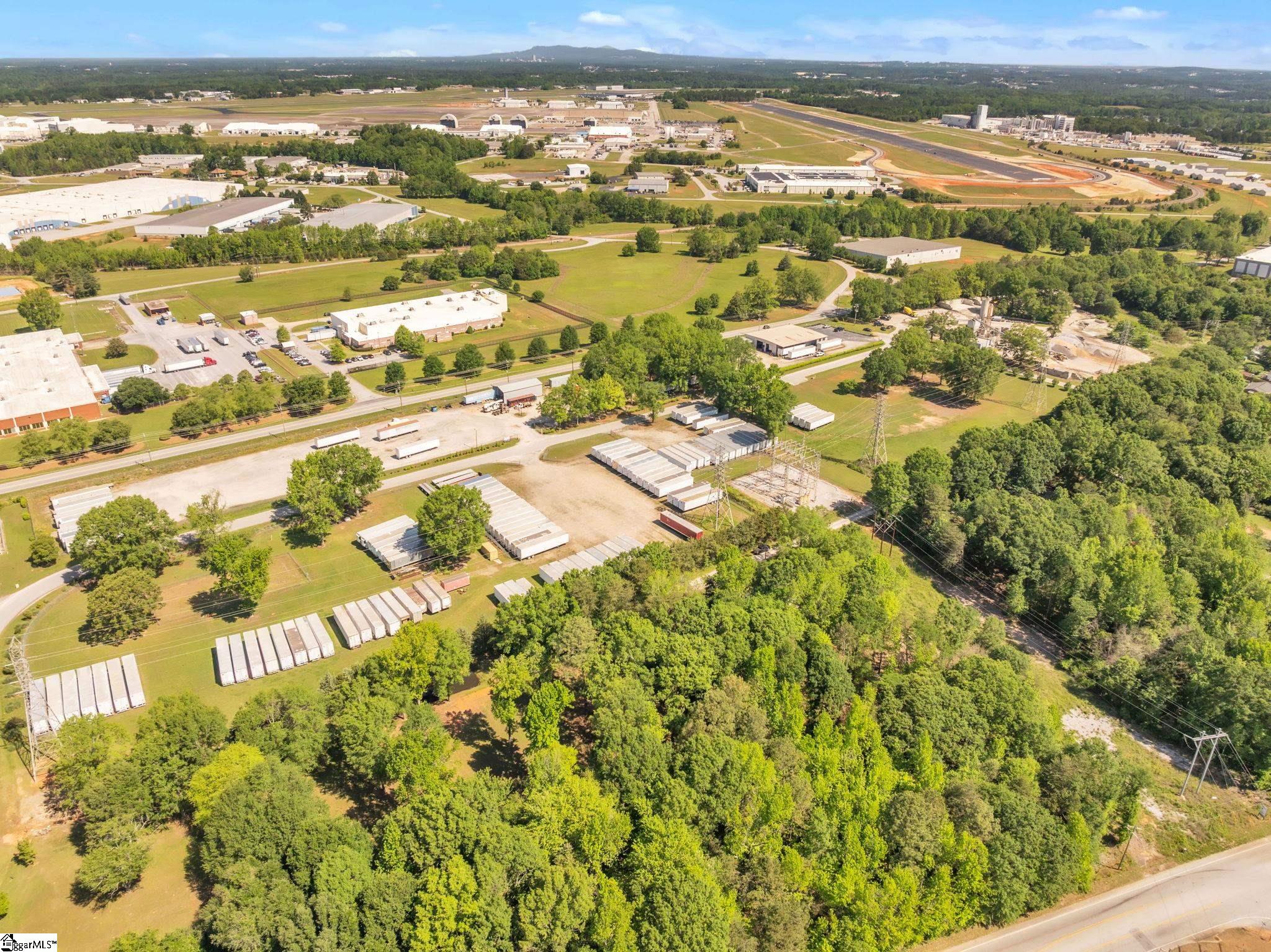 16 Airline, Greenville, South Carolina image 27