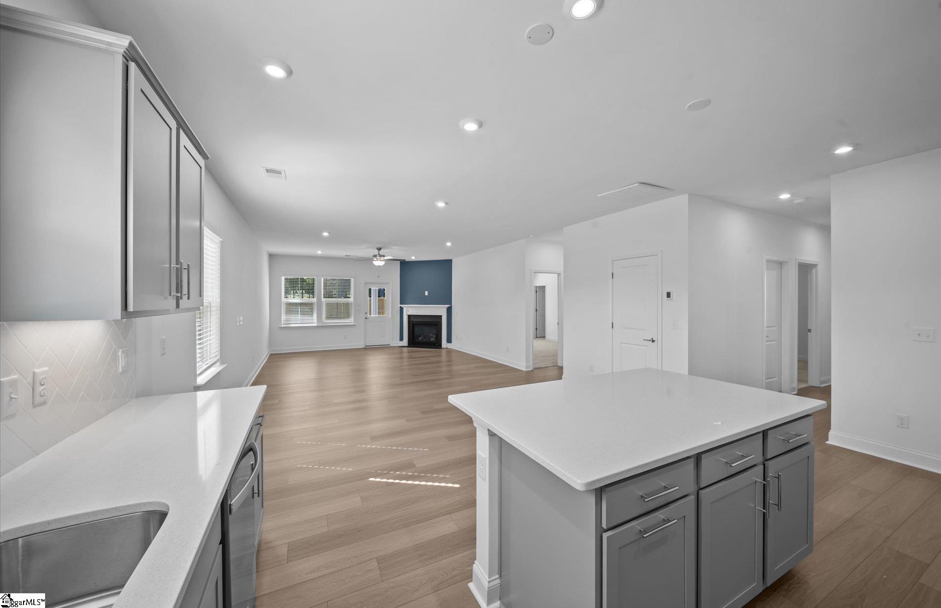 MLS #1556068 image #11