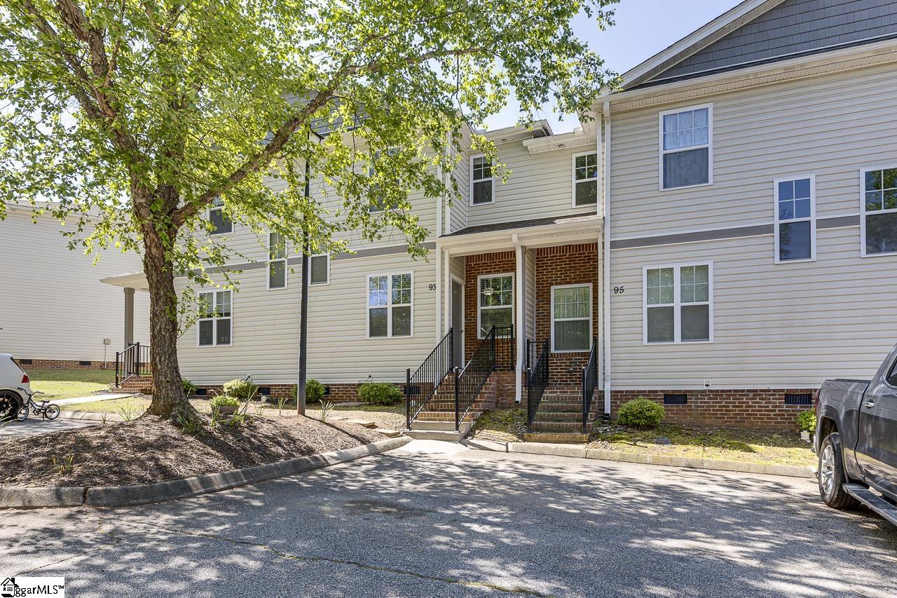 93 Huntress, Greer, South Carolina image 2