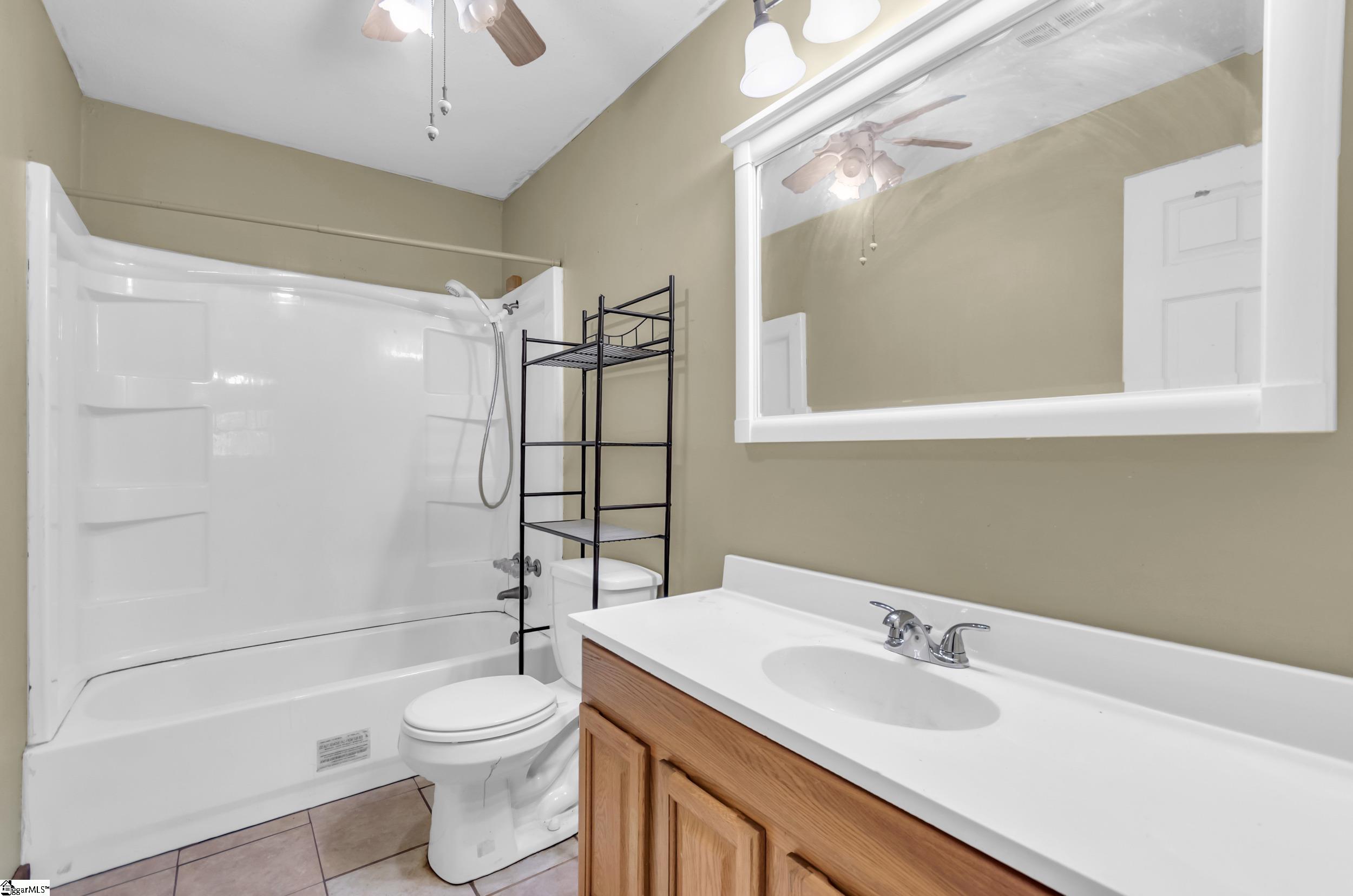 81 Julia, Columbus, North Carolina image 15