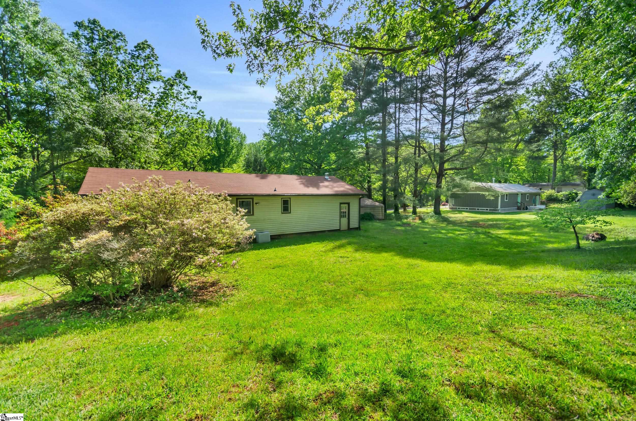 81 Julia, Columbus, North Carolina image 24