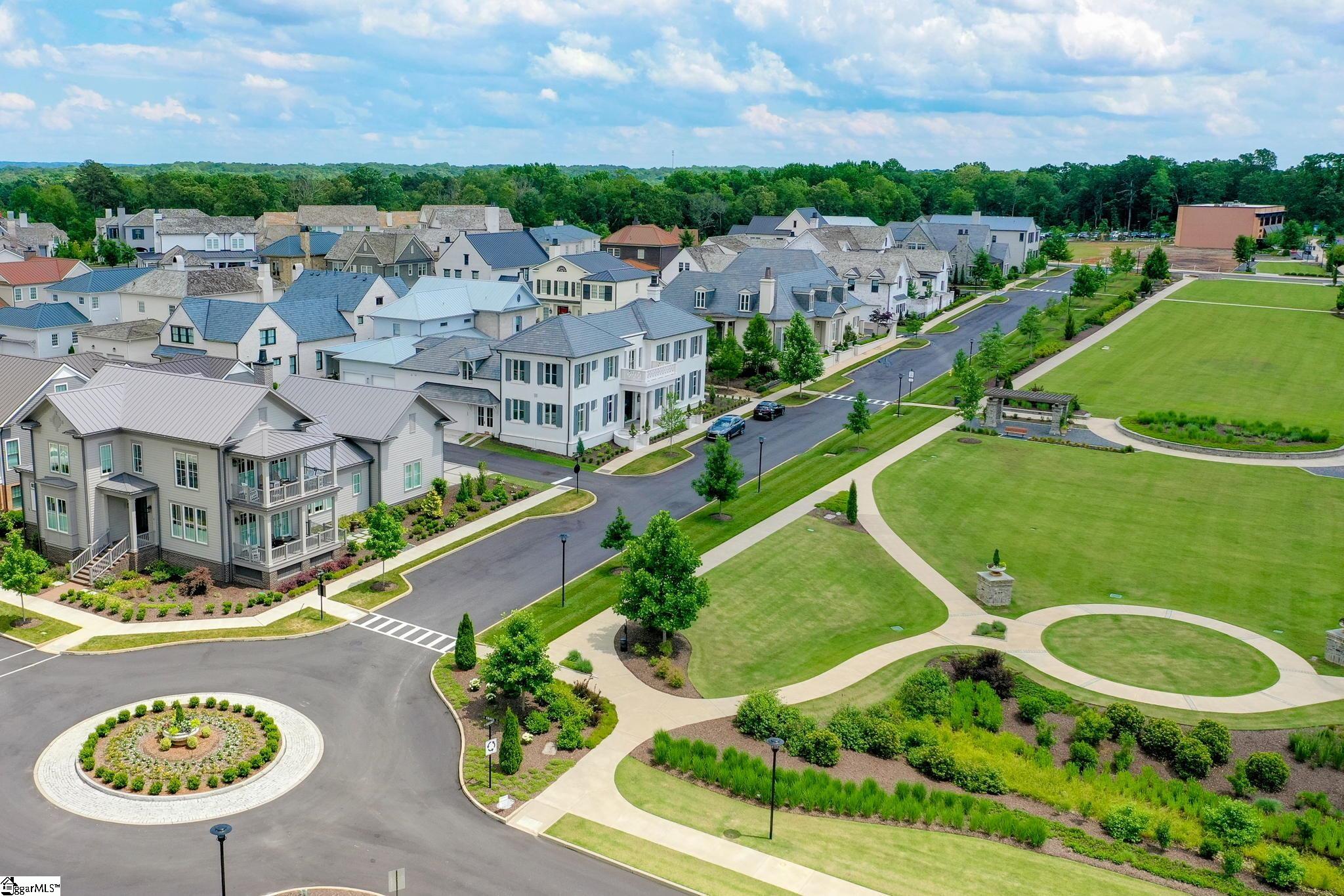120 Traverse, Greenville, South Carolina image 2